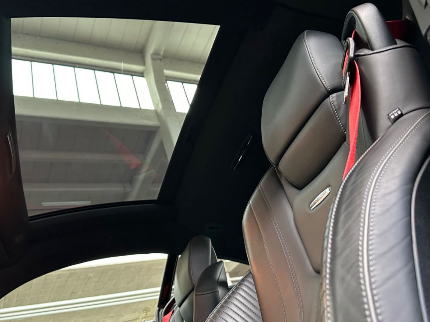 Fahrzeugabbildung Mercedes-Benz AMG GTS GLASDACH Sport ABGAS NO OPF KERAMIK Lack