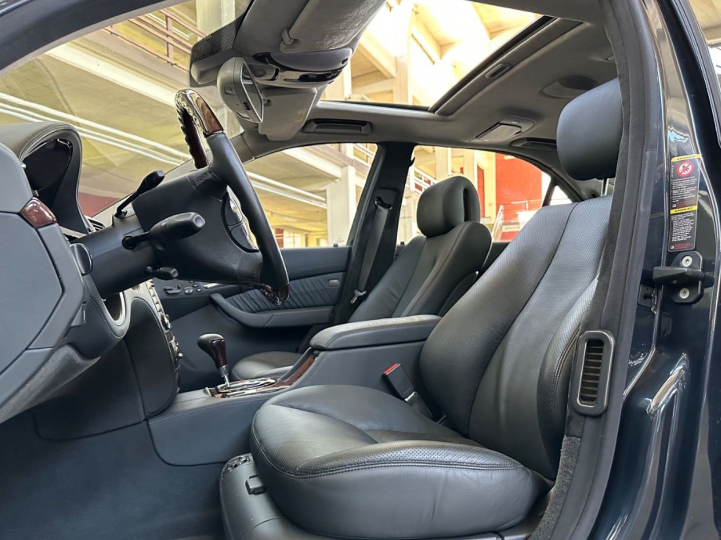 Fahrzeugabbildung Mercedes-Benz S 600L Lang W220 wie Jahreswagen Deutschland 2.H