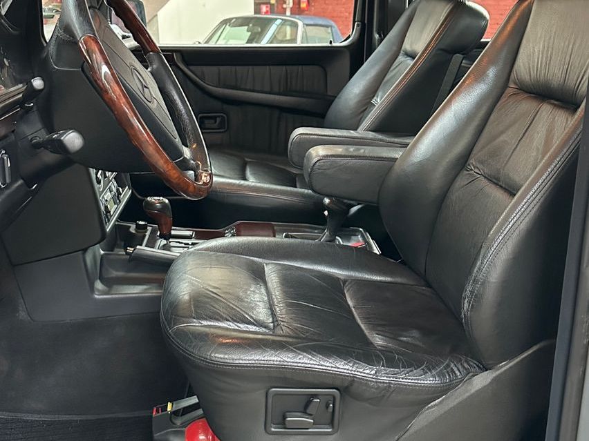 Fahrzeugabbildung Mercedes-Benz G 500 463.240 1/530 SWB KURZ EURO MB-Scheckheft