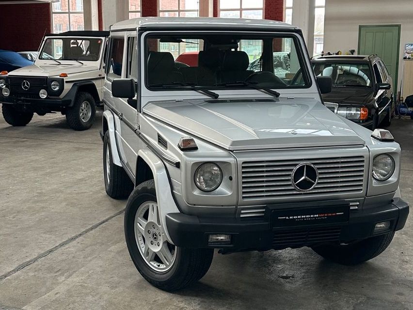 Fahrzeugabbildung Mercedes-Benz G 500 463.240 1/530 SWB KURZ EURO MB-Scheckheft