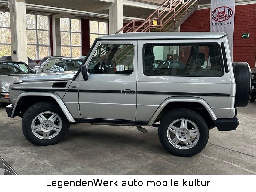 Fahrzeugabbildung Mercedes-Benz G 500 463.240 1/530 SWB KURZ EURO MB-Scheckheft