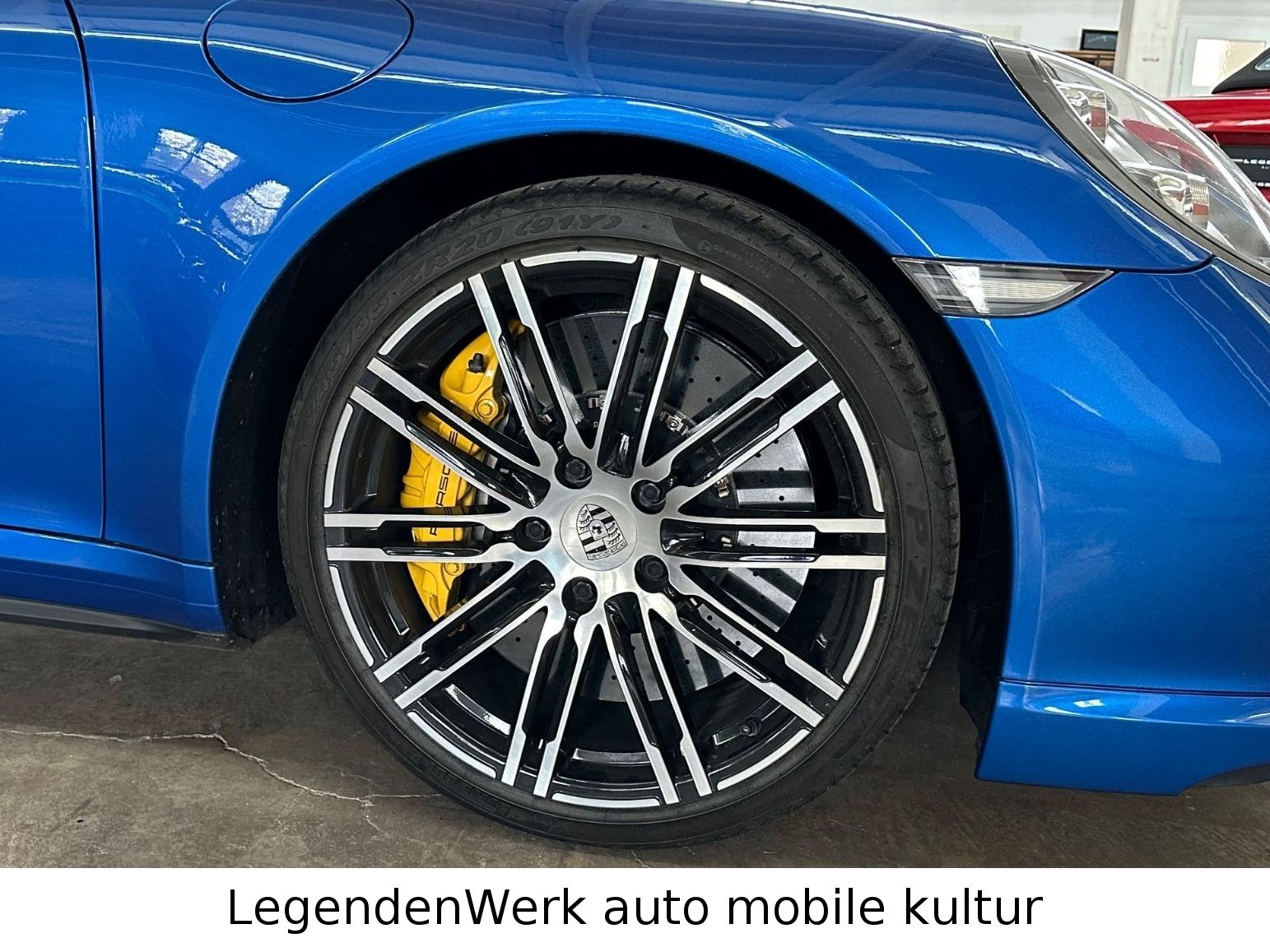 Fahrzeugabbildung Porsche 911 991 TURBO ex WALTER R. mit APPROVED 10 -2026