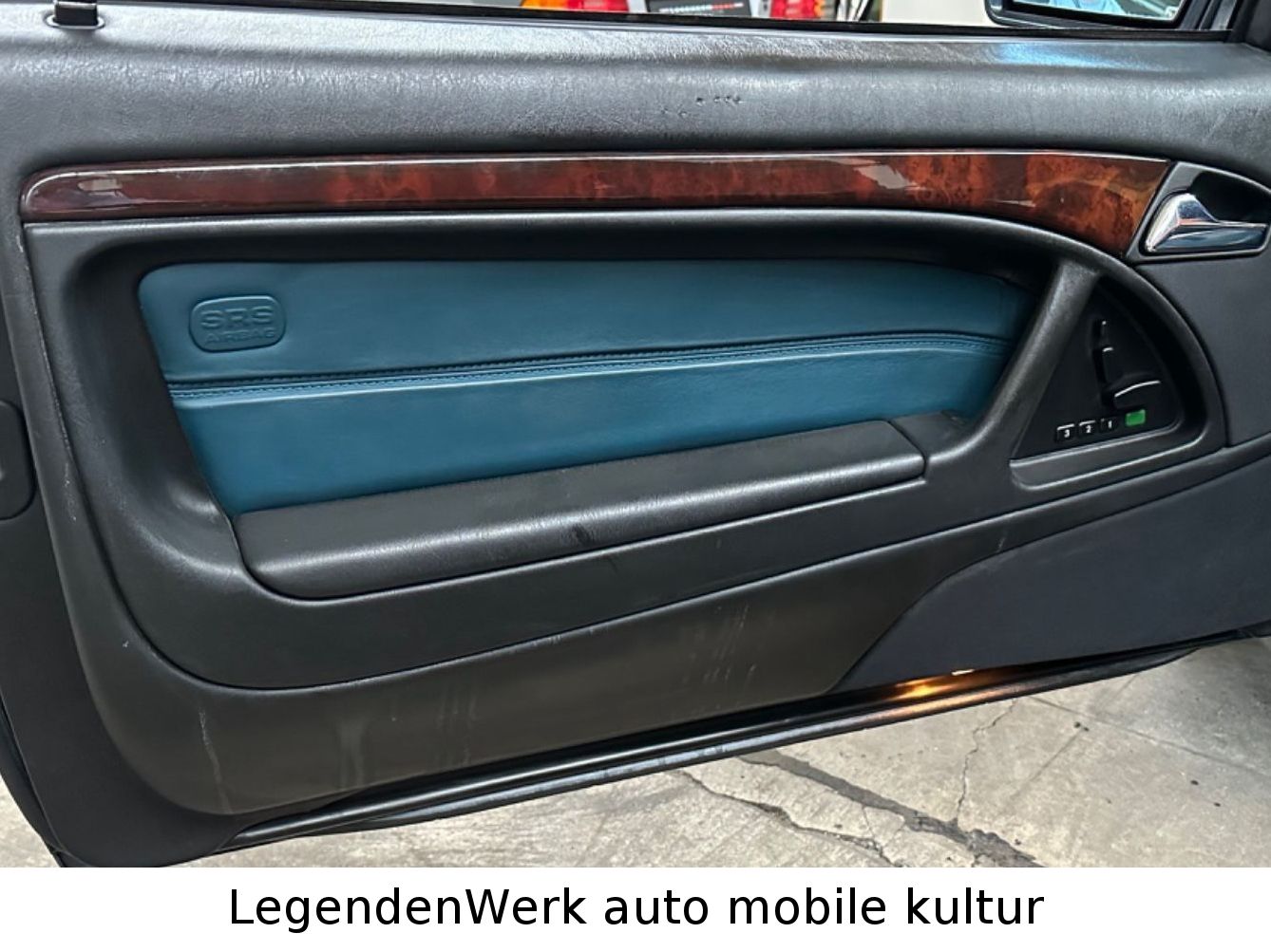 Fahrzeugabbildung Mercedes-Benz SL 500 DESIGNO PANORAMA AMG 18 PROMI DEUTSCH 1.H