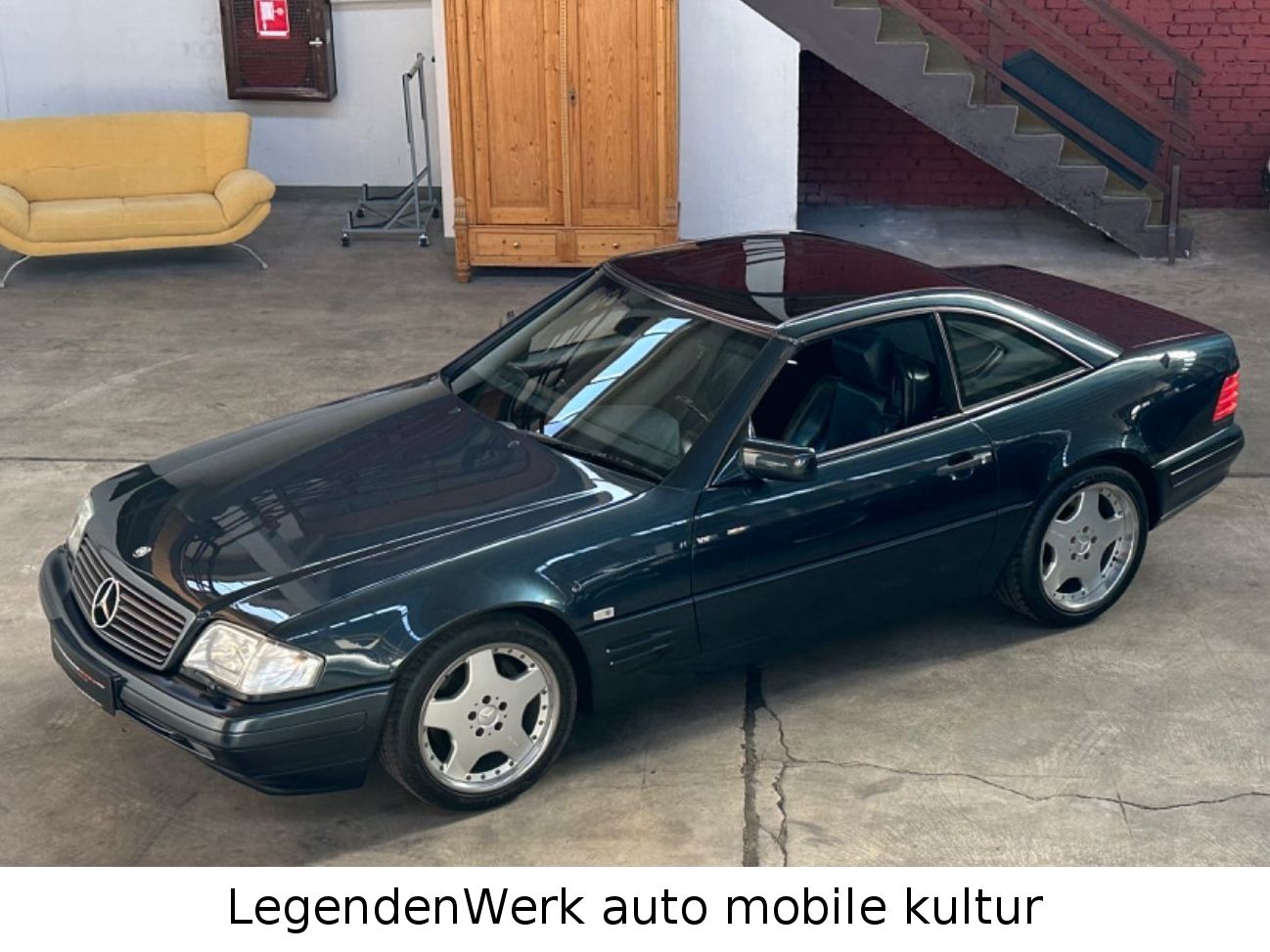 Fahrzeugabbildung Mercedes-Benz SL 500 DESIGNO PANORAMA AMG 18 PROMI DEUTSCH 1.H
