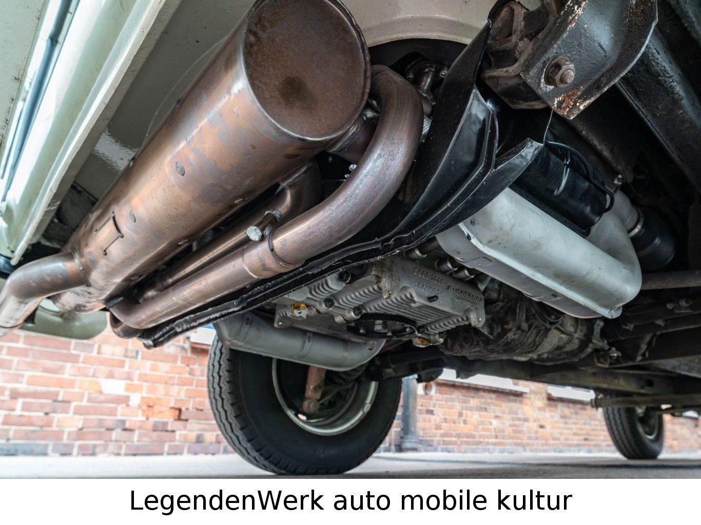 Fahrzeugabbildung Volkswagen T2a WESTFALIA ex SCHWEDEN Motor neu: AHNENDORP !