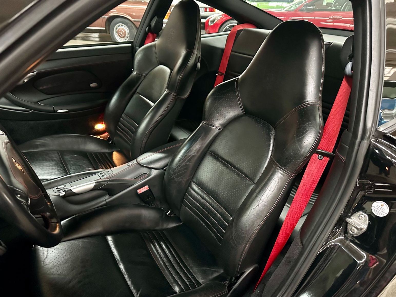 Fahrzeugabbildung Porsche 996 911 Turbo S P-EXCLUSIVE VOLLLEDER+Sportsitze