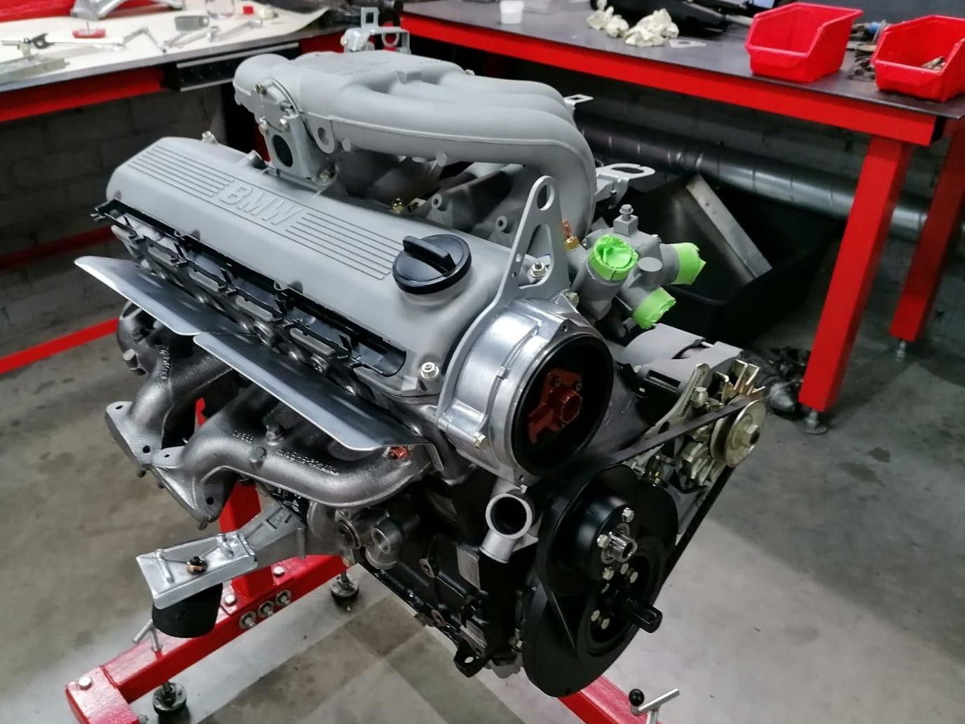 Fahrzeugabbildung BMW 325i E30 VFL CABRIO RESTAURIERT! Classic Data 1-