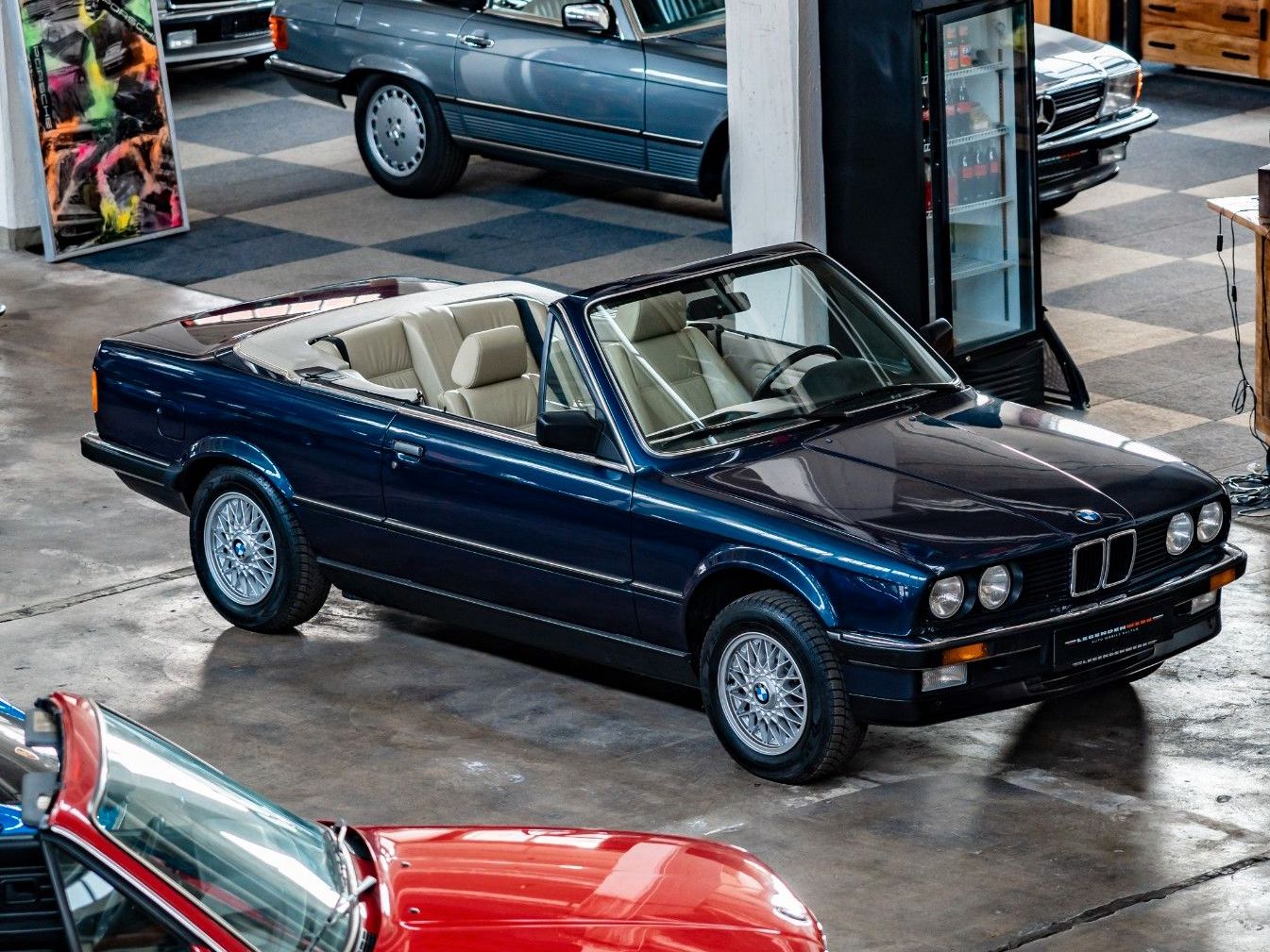 Fahrzeugabbildung BMW 325i E30 VFL CABRIO RESTAURIERT! Classic Data 1-