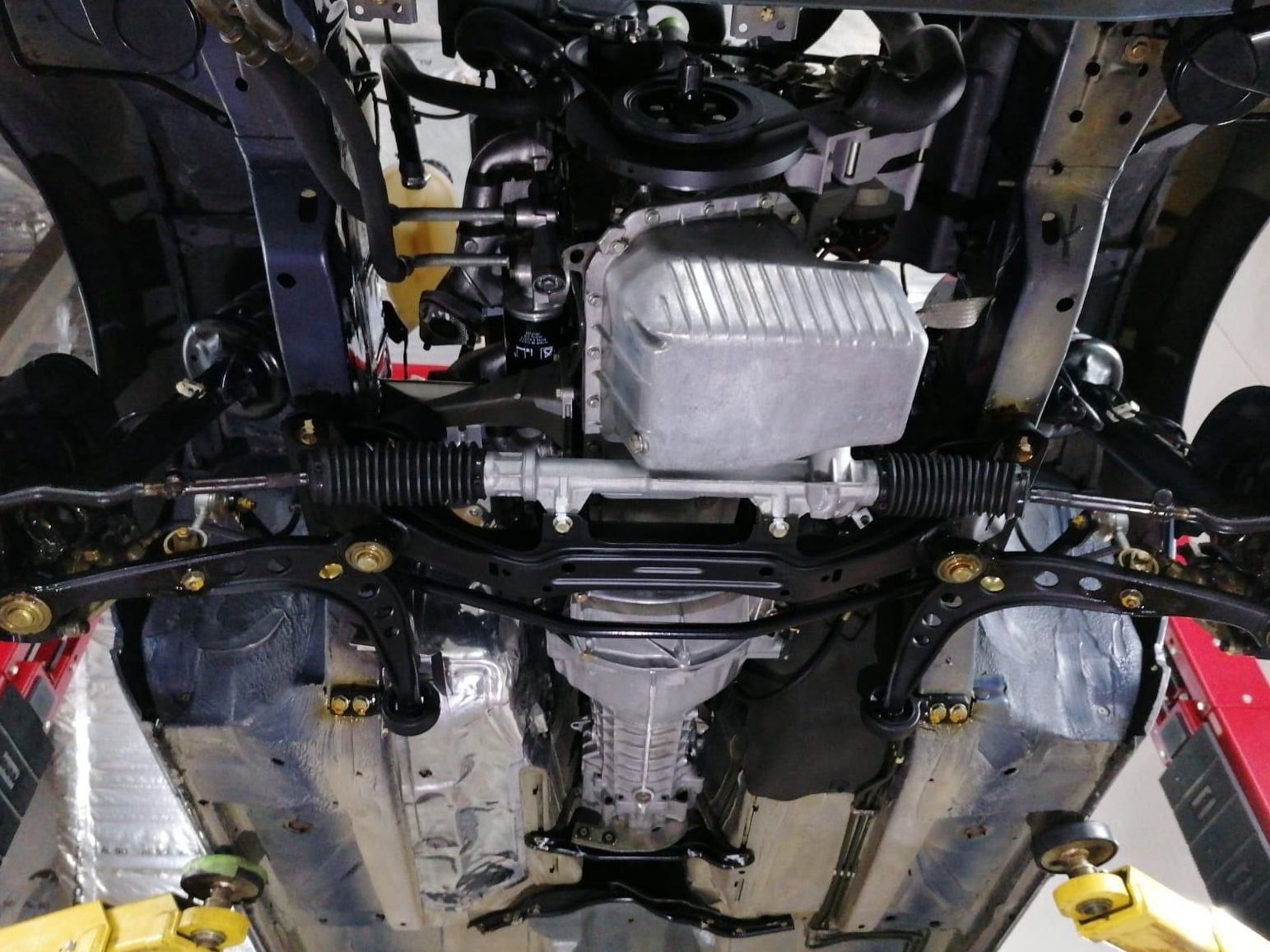 Fahrzeugabbildung BMW 325i E30 VFL CABRIO RESTAURIERT! Classic Data 1-