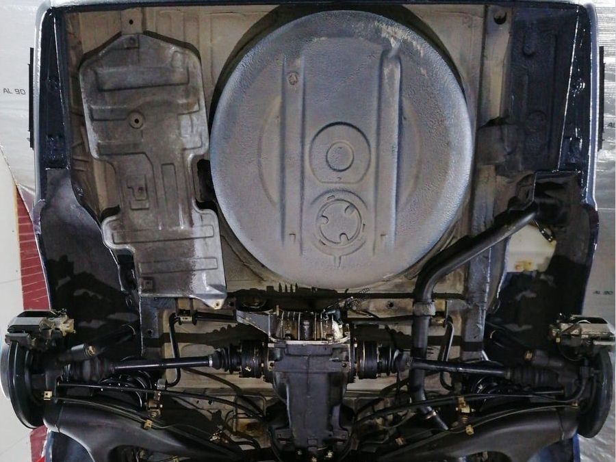 Fahrzeugabbildung BMW 325i E30 VFL CABRIO RESTAURIERT! Classic Data 1-