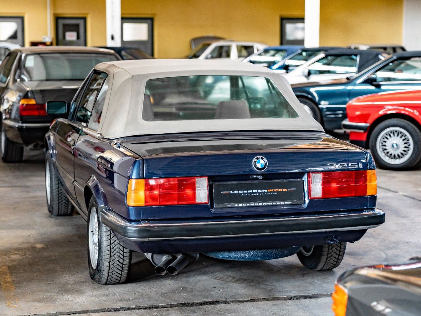 Fahrzeugabbildung BMW 325i E30 VFL CABRIO RESTAURIERT! Classic Data 1-