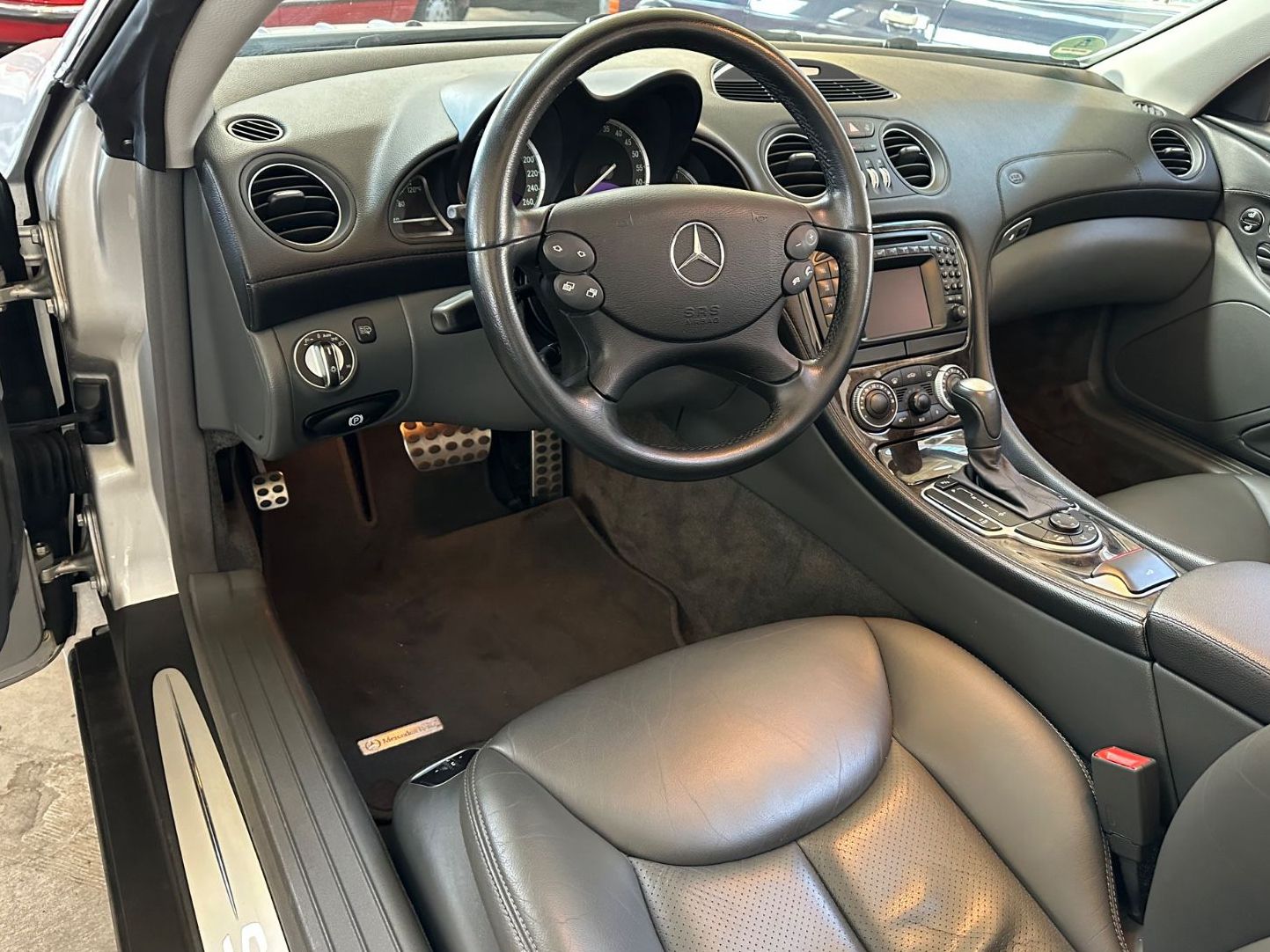 Fahrzeugabbildung Mercedes-Benz SL 350 R230 BRD 1.LACK TECHNIK/OPTIK top Oh. ABC