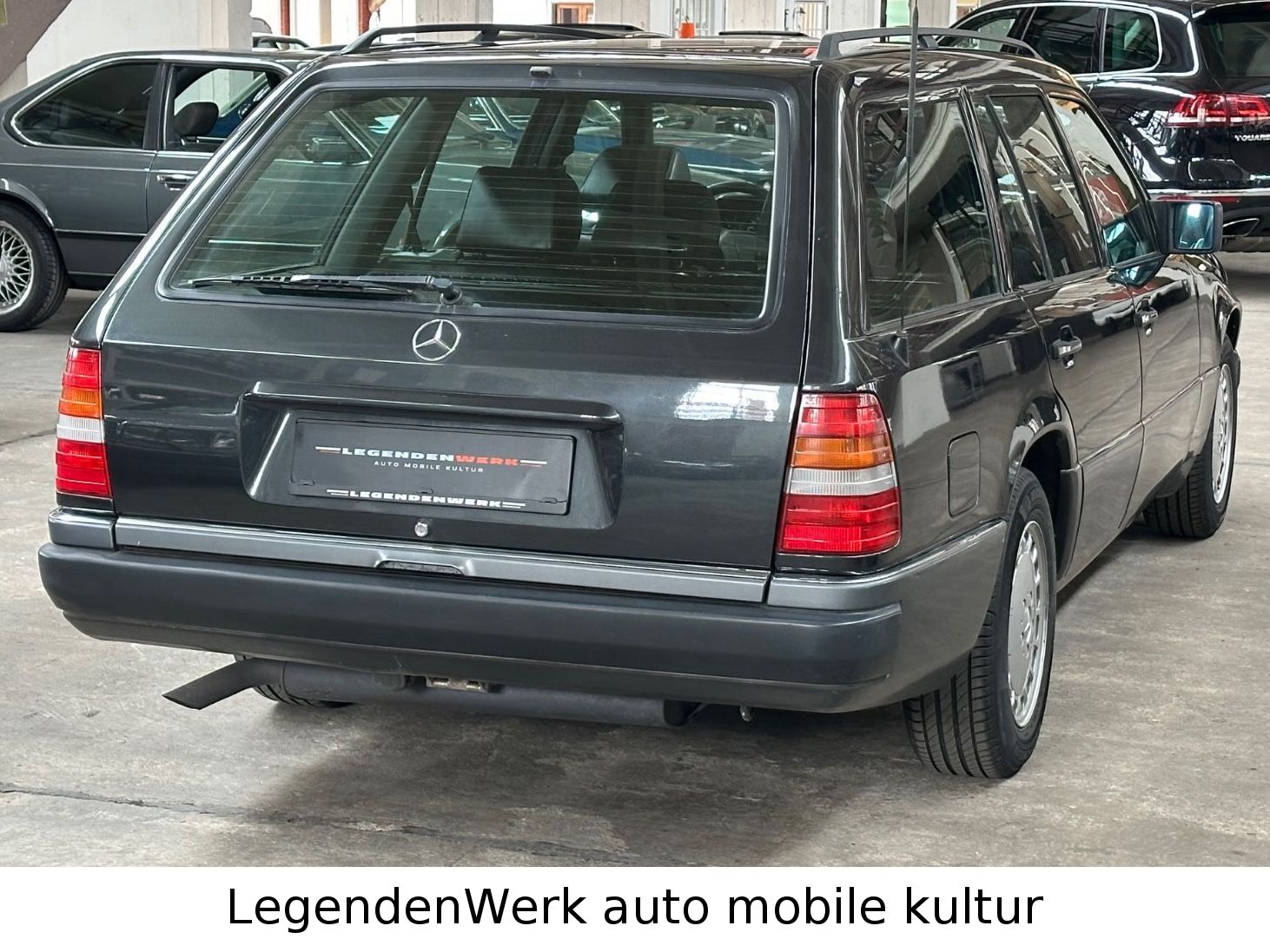 Fahrzeugabbildung Mercedes-Benz 300 TE S124 A LEDER KLIMA Technik/Karosserie gut