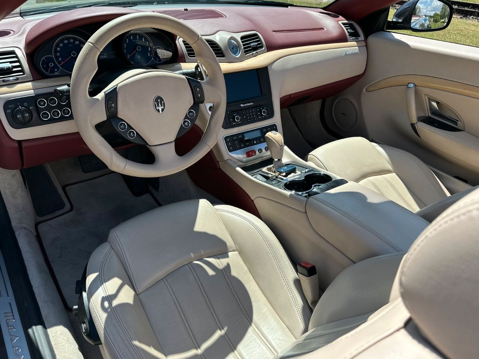 Fahrzeugabbildung Maserati GranCabrio Deutschland Maserati Scheckheft Histo