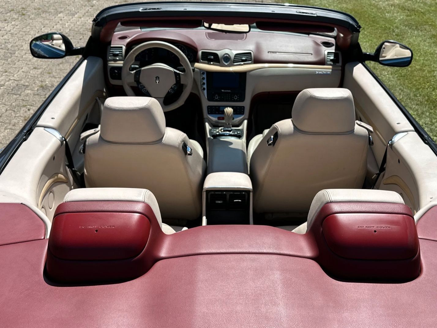 Fahrzeugabbildung Maserati GranCabrio Deutschland Maserati Scheckheft Histo