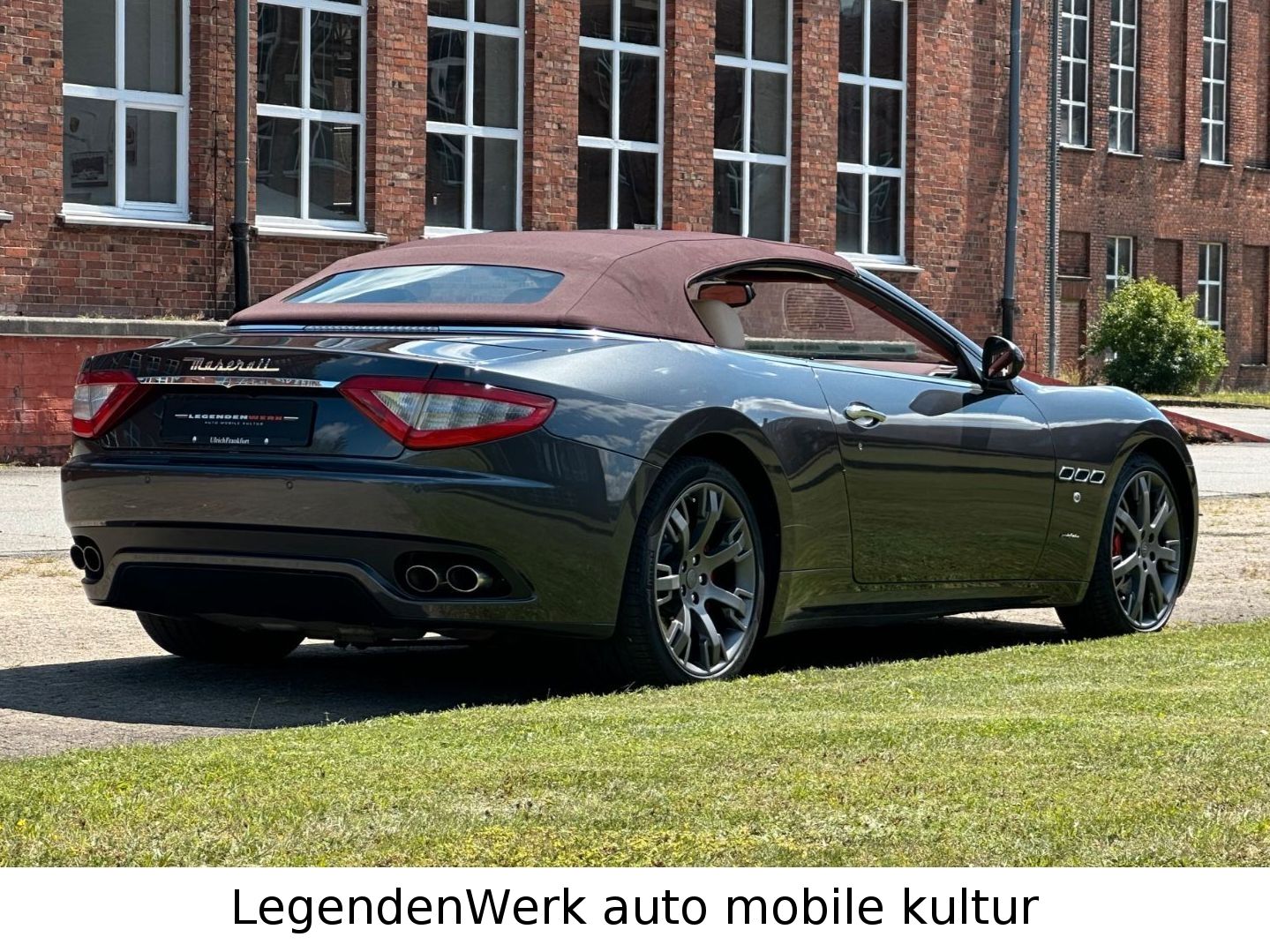 Fahrzeugabbildung Maserati GranCabrio Deutschland Maserati Scheckheft Histo