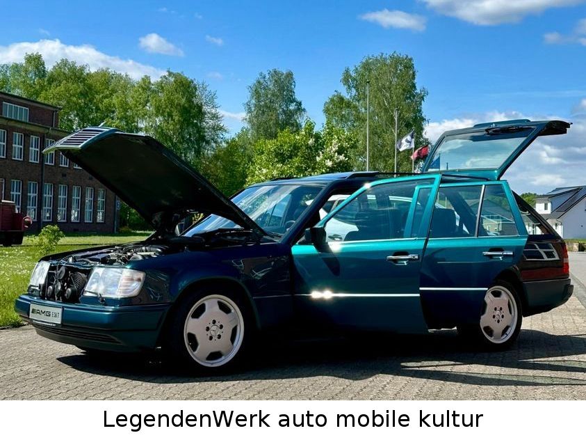 Fahrzeugabbildung Mercedes-Benz E 36 AMG T S124 Deutschland 2.Hd teilrestauriert