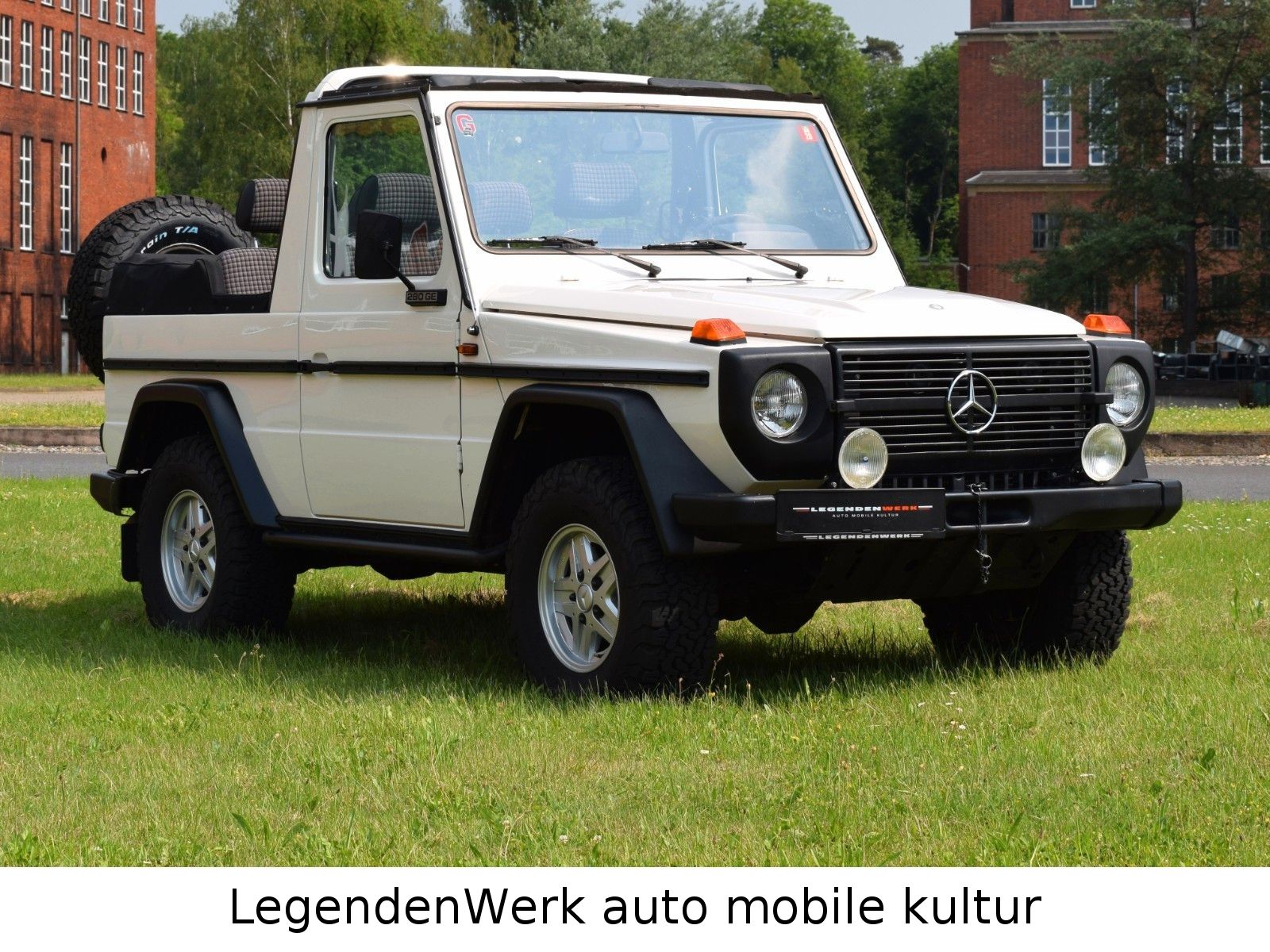 Fahrzeugabbildung Mercedes-Benz 280 GE PUCH CABRIO W460.212 5-Gang ORIGINAL Zust