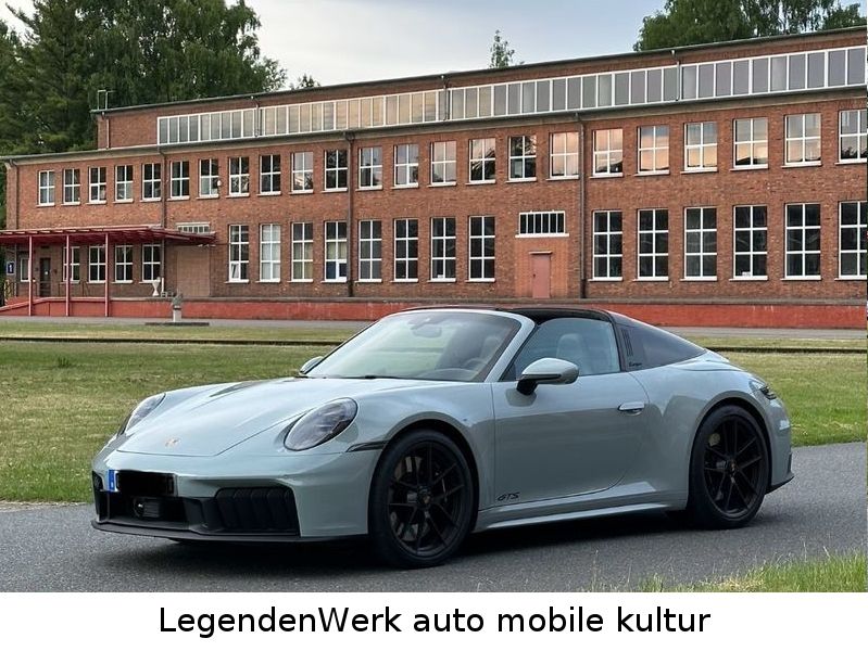 Fahrzeugabbildung Porsche 911 992.2 Targa 4 GTS SHADEGREEN LED LIFT 18Wege