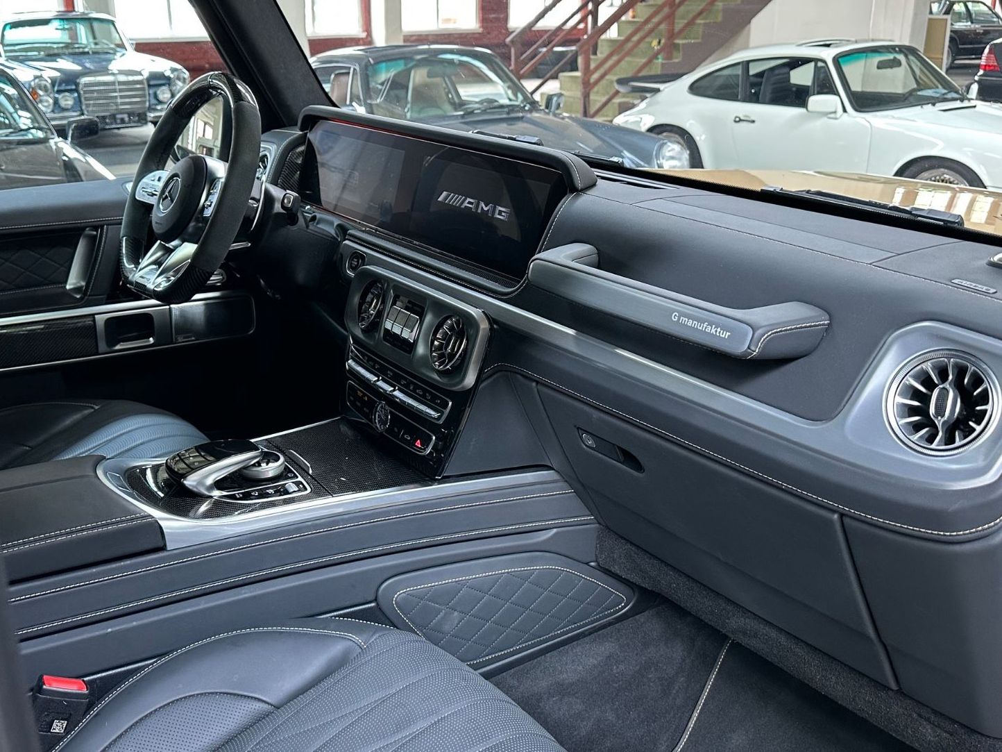 Fahrzeugabbildung Mercedes-Benz G63 AMG MANUFAKTUR NIGHT+DRIVER P. LED BURMESTER