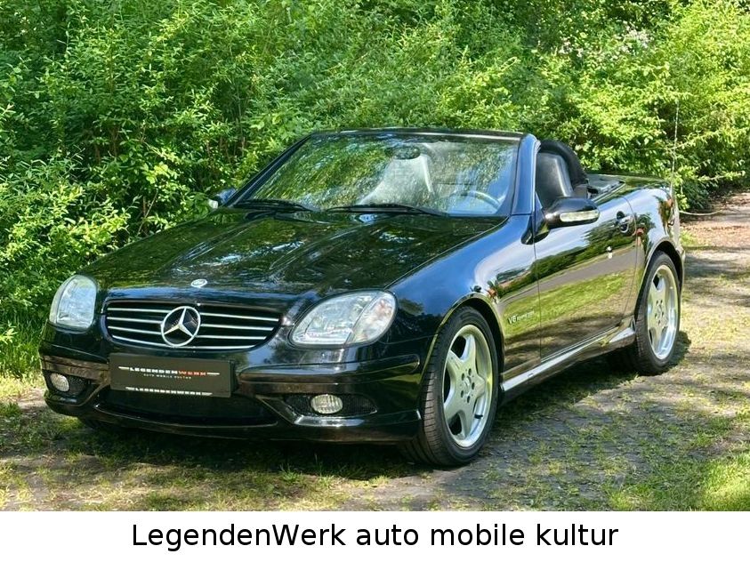 Fahrzeugabbildung Mercedes-Benz SLK 32 AMG Scheckheft ex JP HISTORIE vollständig