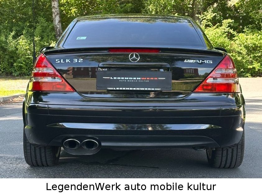 Fahrzeugabbildung Mercedes-Benz SLK 32 AMG Scheckheft ex JP HISTORIE vollständig