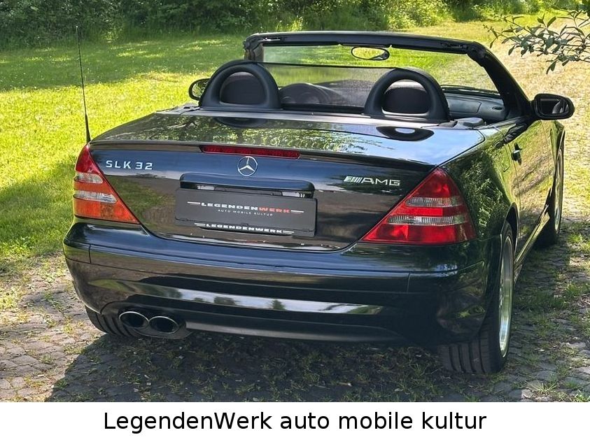 Fahrzeugabbildung Mercedes-Benz SLK 32 AMG Scheckheft ex JP HISTORIE vollständig