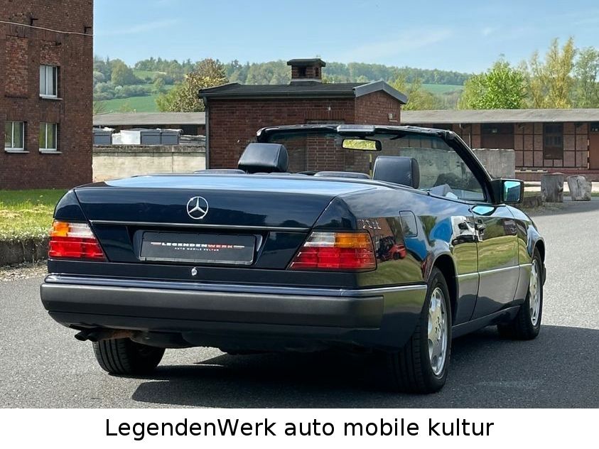 Fahrzeugabbildung Mercedes-Benz 300 CE 24V A124 GETRAG SCHALTER KLIMA LEDER BRD
