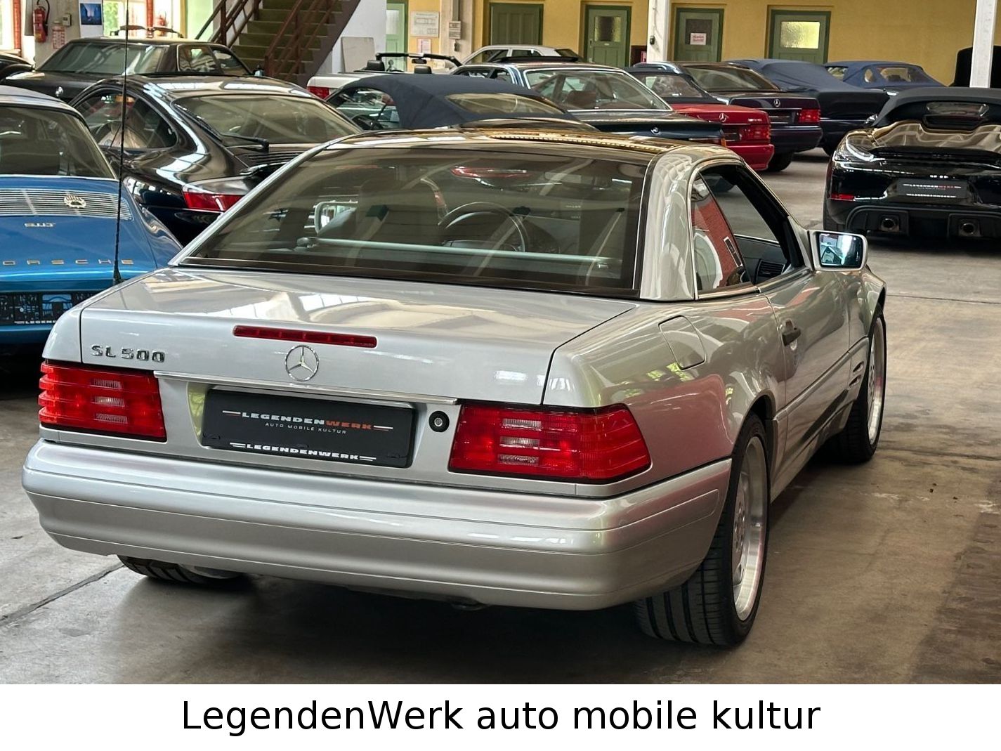 Fahrzeugabbildung Mercedes-Benz SL500 R129 PANORAMA GLASDACH AMG18" ADS 245 BRD