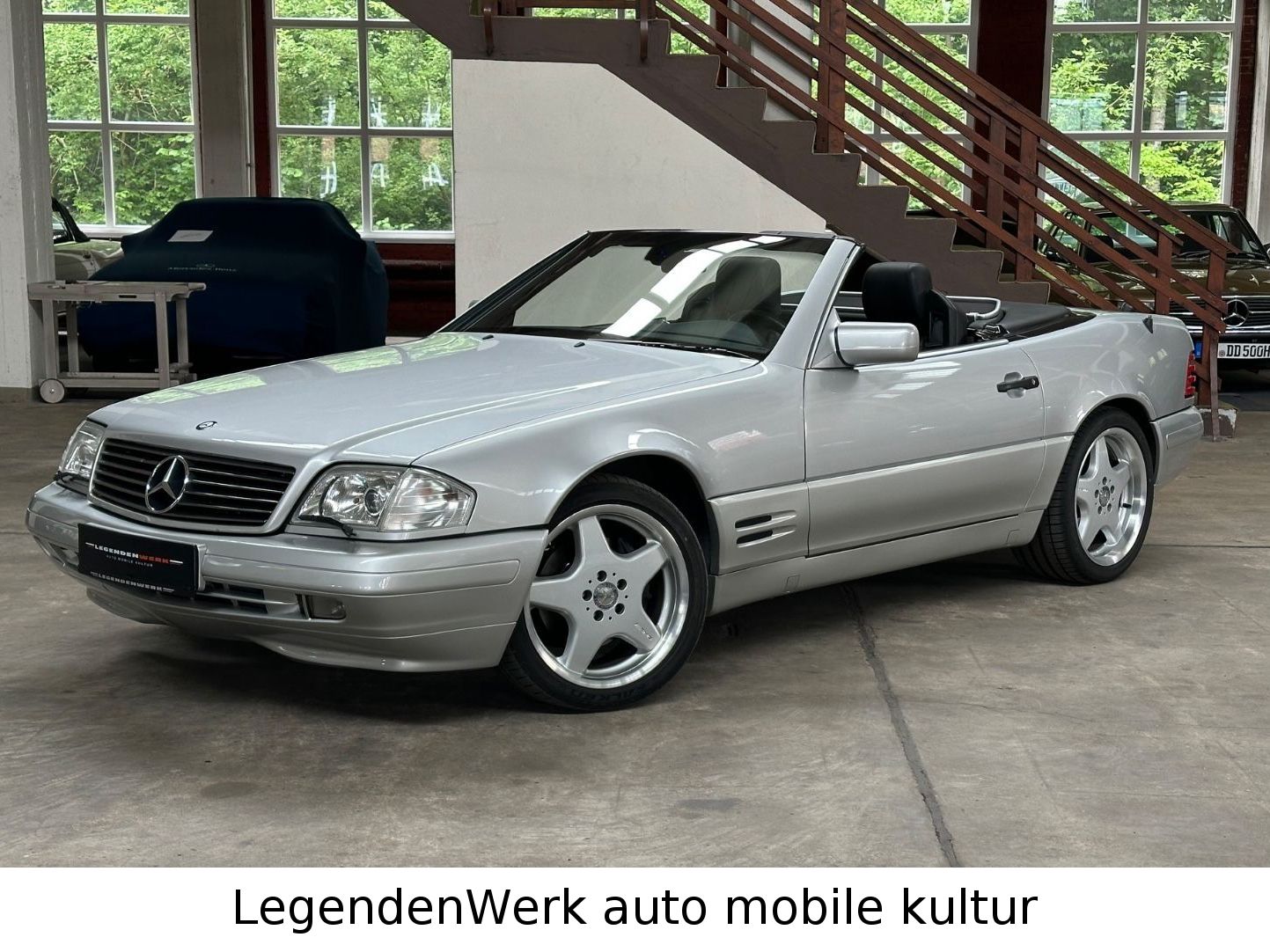 Fahrzeugabbildung Mercedes-Benz SL500 R129 PANORAMA GLASDACH AMG18" ADS 245 BRD