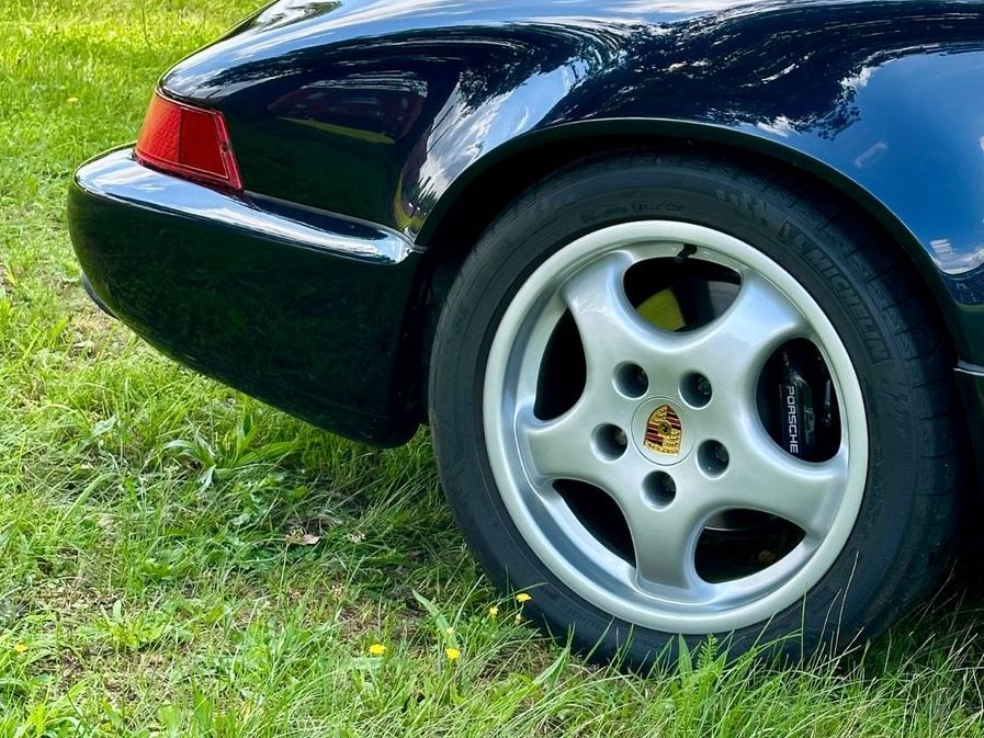Fahrzeugabbildung Porsche 911 964 C2 Schalter C00 REVIDIERT Note 2 in 2024