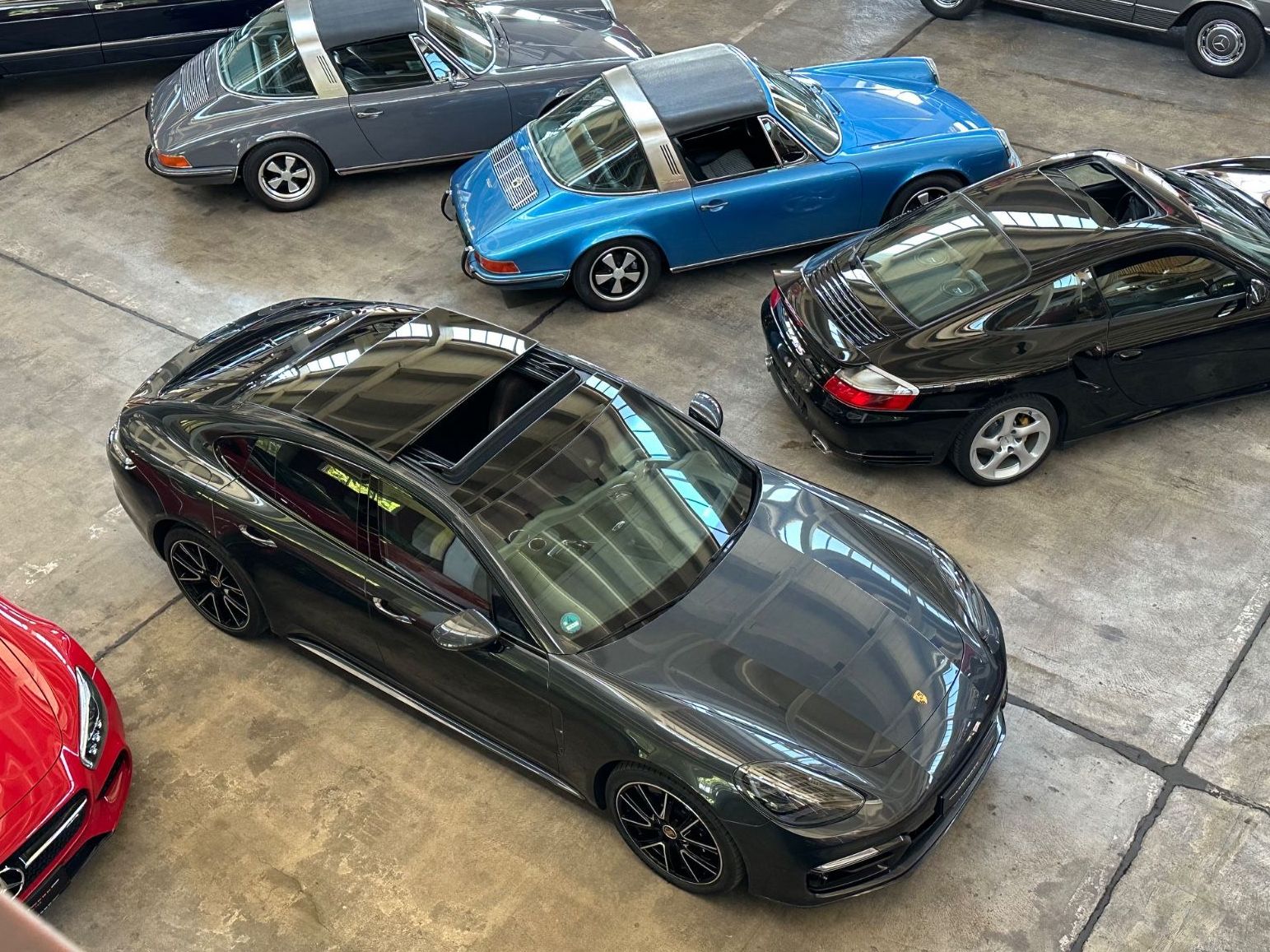 Fahrzeugabbildung Porsche Panamera Turbo S EXCLUSIV SPORT CHRONO + ABGAS