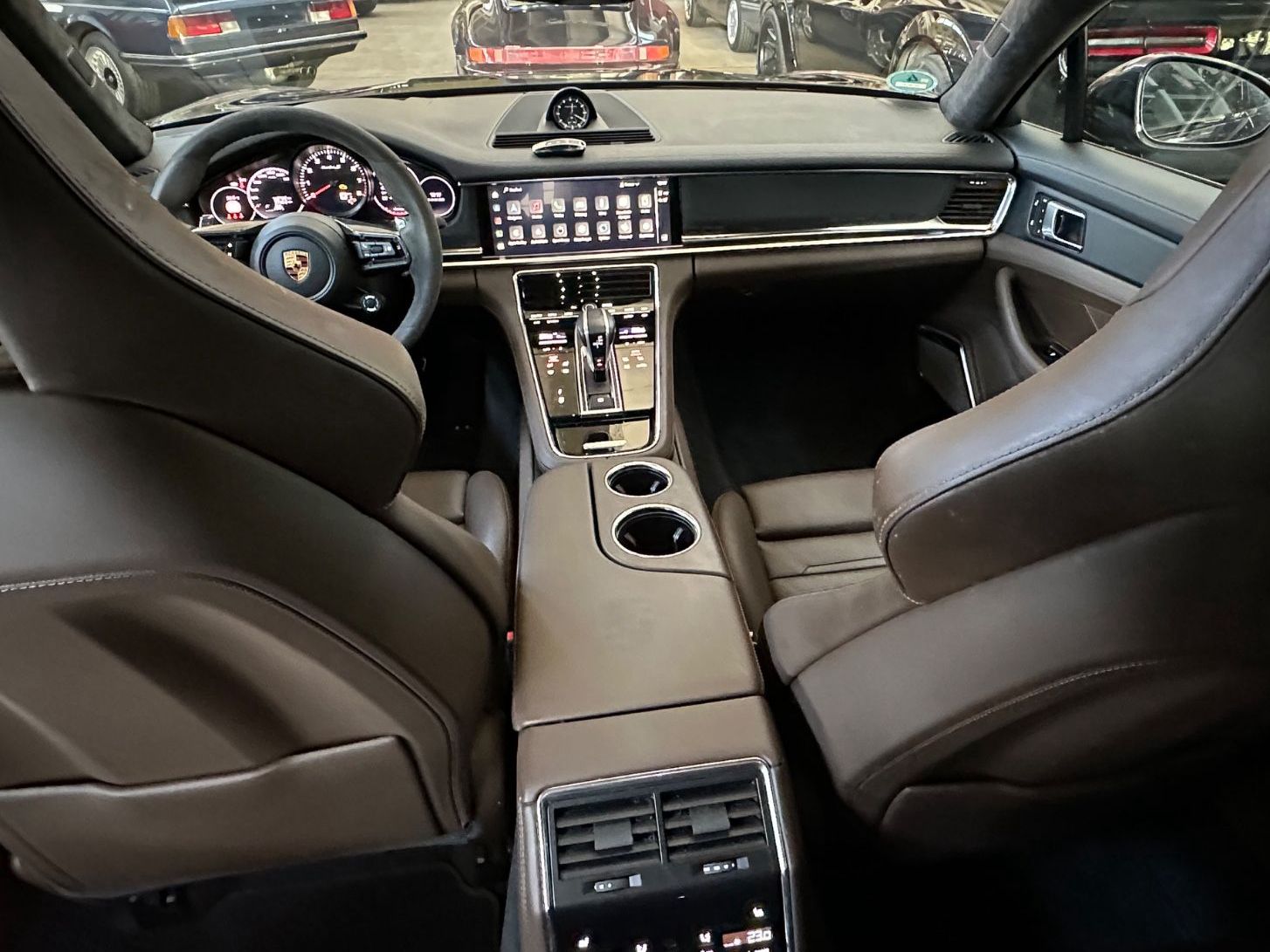 Fahrzeugabbildung Porsche Panamera Turbo S EXCLUSIV SPORT CHRONO + ABGAS