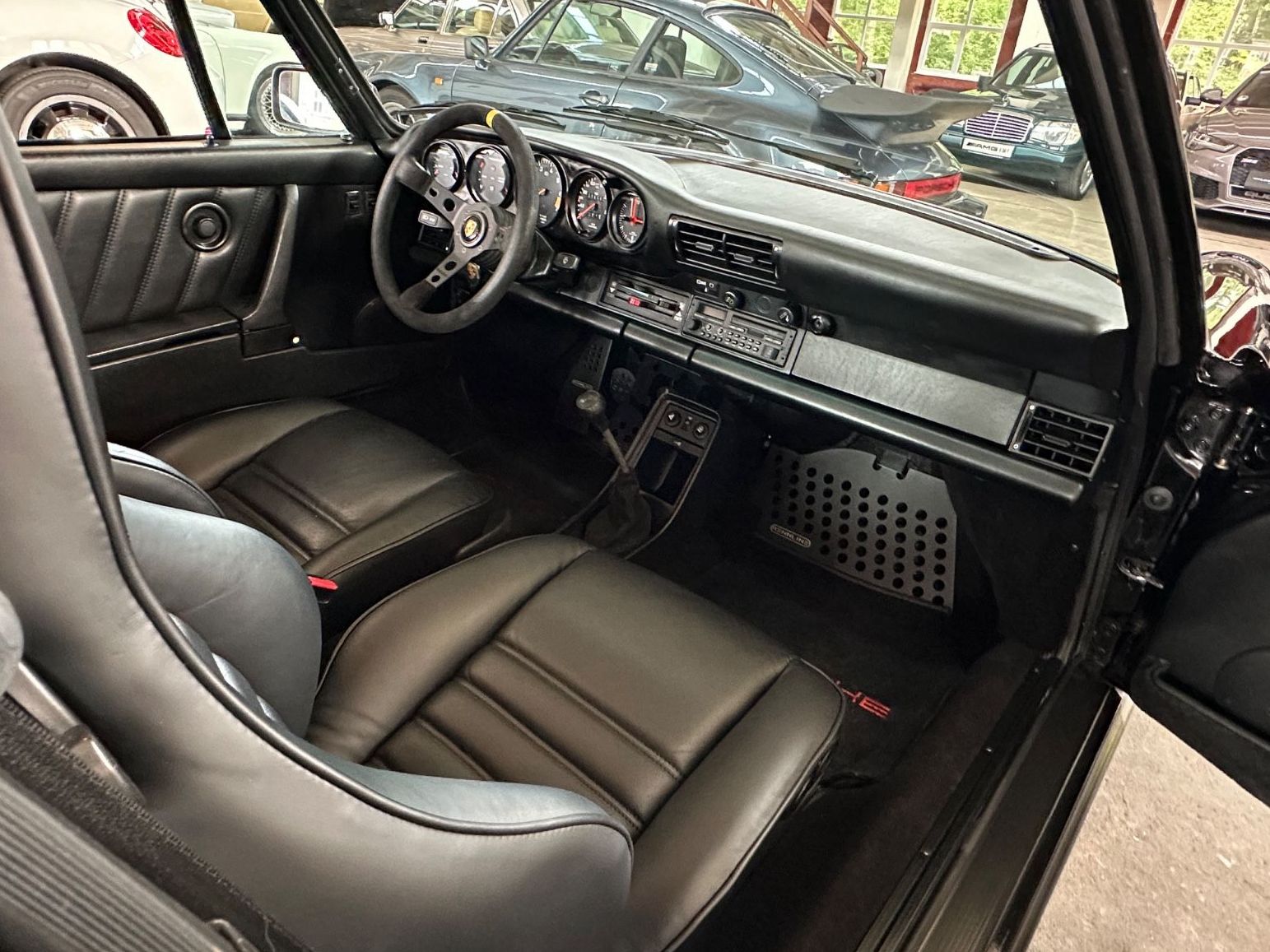 Fahrzeugabbildung Porsche 911 G 3.2 G50 BRD C00 AT Motor+Technik revidiert