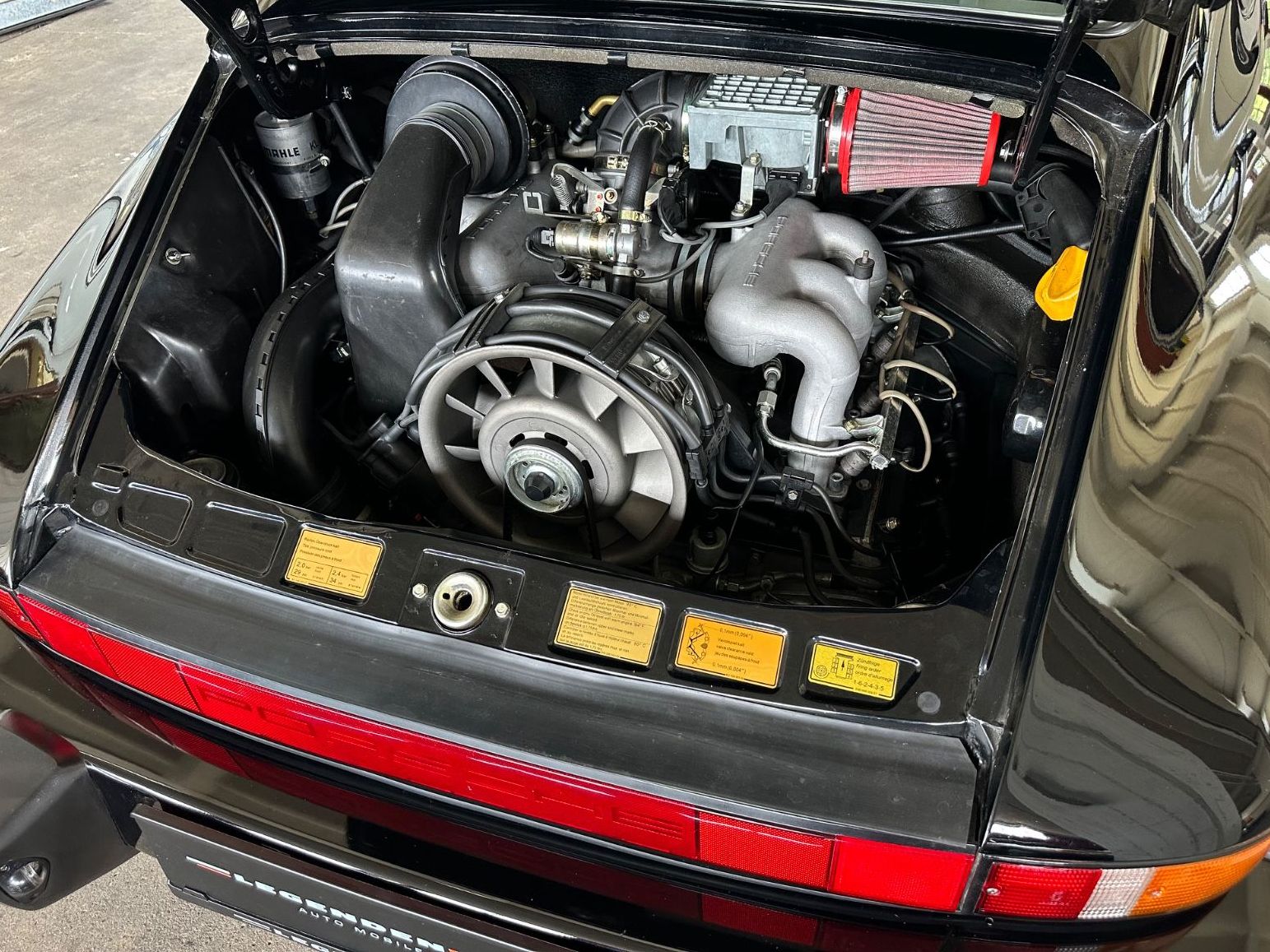 Fahrzeugabbildung Porsche 911 G 3.2 G50 BRD C00 AT Motor+Technik revidiert