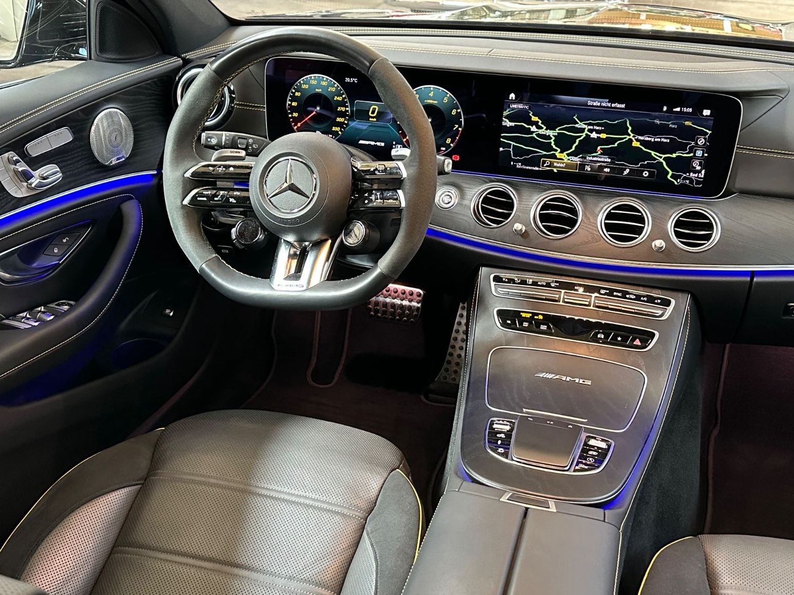 Fahrzeugabbildung Mercedes-Benz E 63 S AMG T 4Matic TRACK DRIVER ABGAS Garan2027