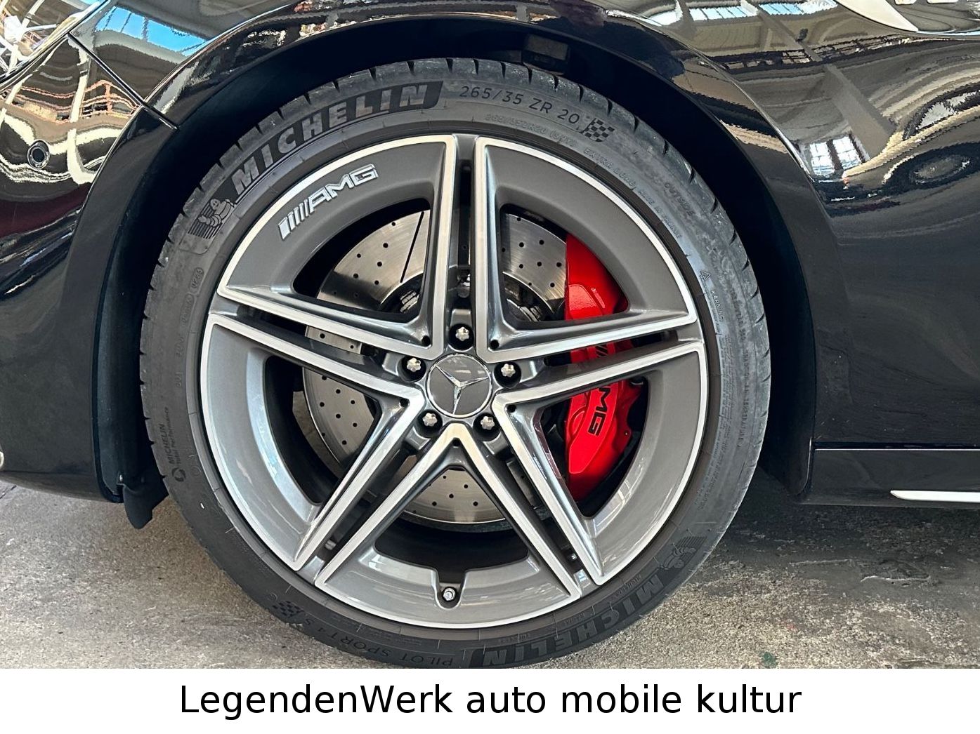 Fahrzeugabbildung Mercedes-Benz E 63 S AMG T 4Matic TRACK DRIVER ABGAS Garan2027