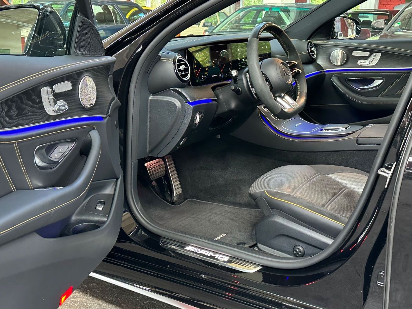 Fahrzeugabbildung Mercedes-Benz E 63 S AMG T 4Matic TRACK DRIVER ABGAS Garan2027