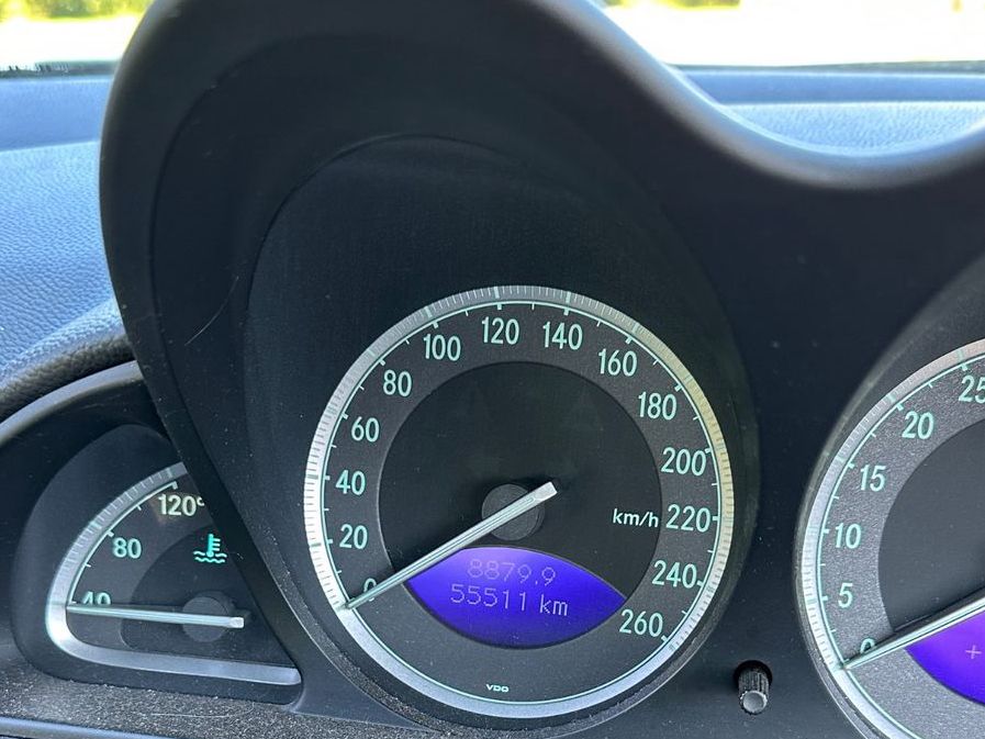 Fahrzeugabbildung Mercedes-Benz SL 350 R230 2. Hand Scheckheft ERSTLACK BRD