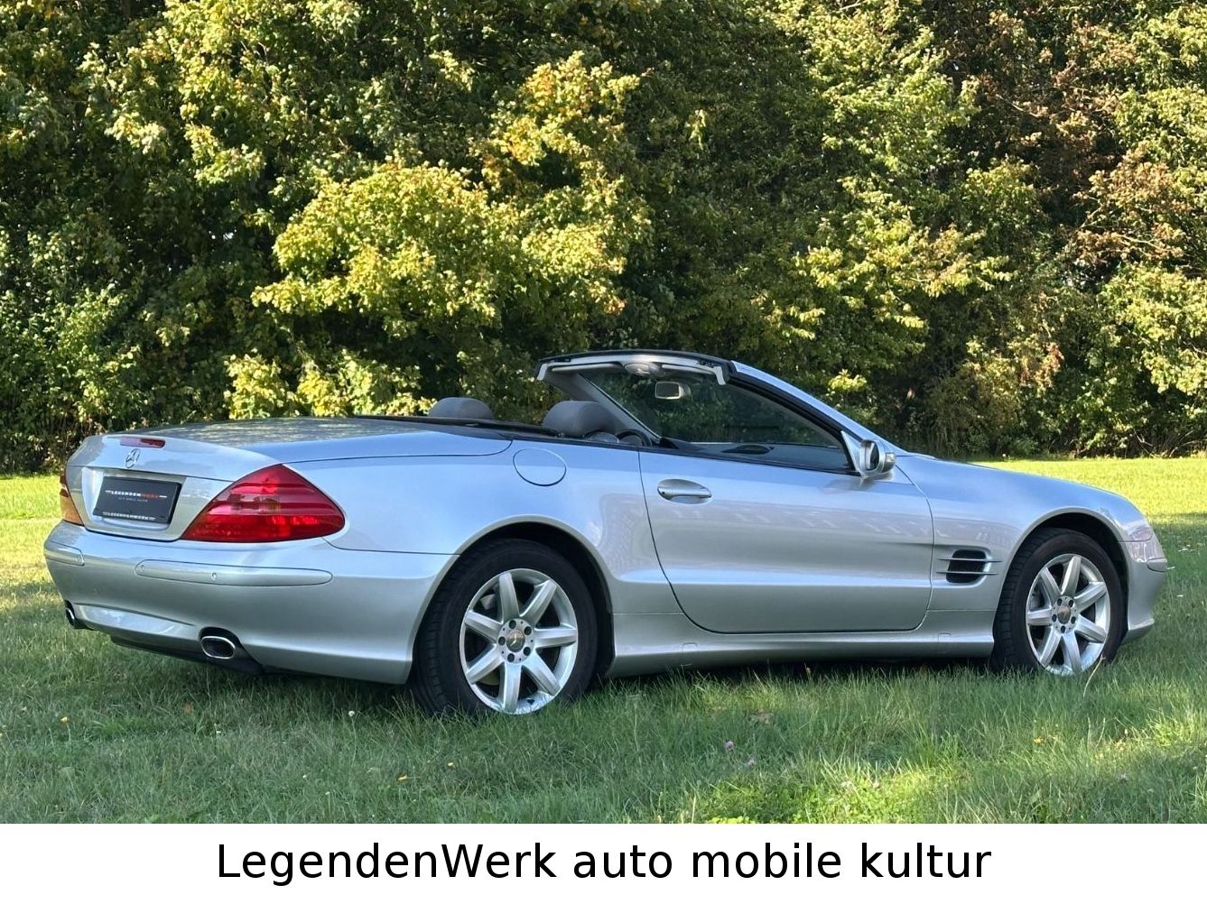 Fahrzeugabbildung Mercedes-Benz SL 350 R230 2. Hand Scheckheft ERSTLACK BRD