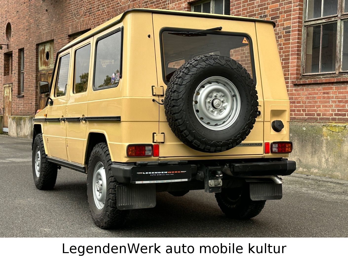 Fahrzeugabbildung Mercedes-Benz 280 GE PUCH No. 517 W460233 ORIGINAL Automat TOP