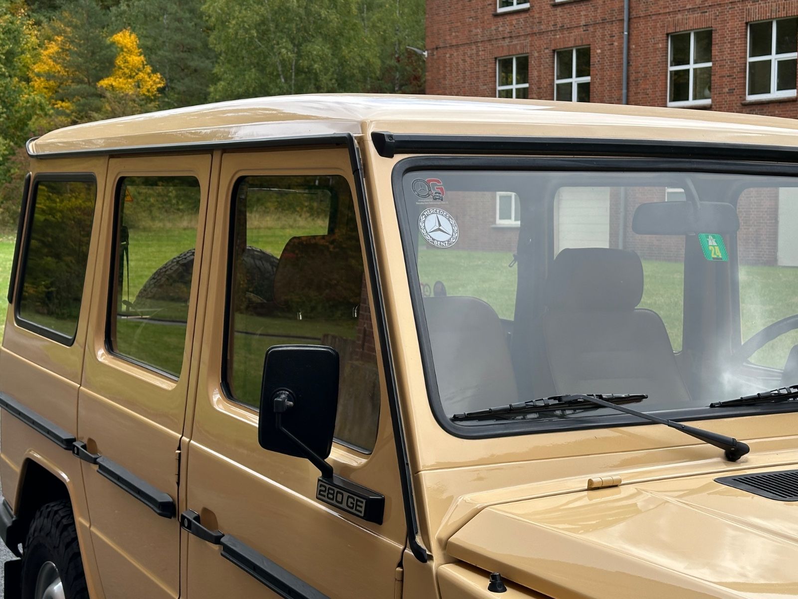 Fahrzeugabbildung Mercedes-Benz 280 GE PUCH No. 517 W460233 ORIGINAL Automat TOP