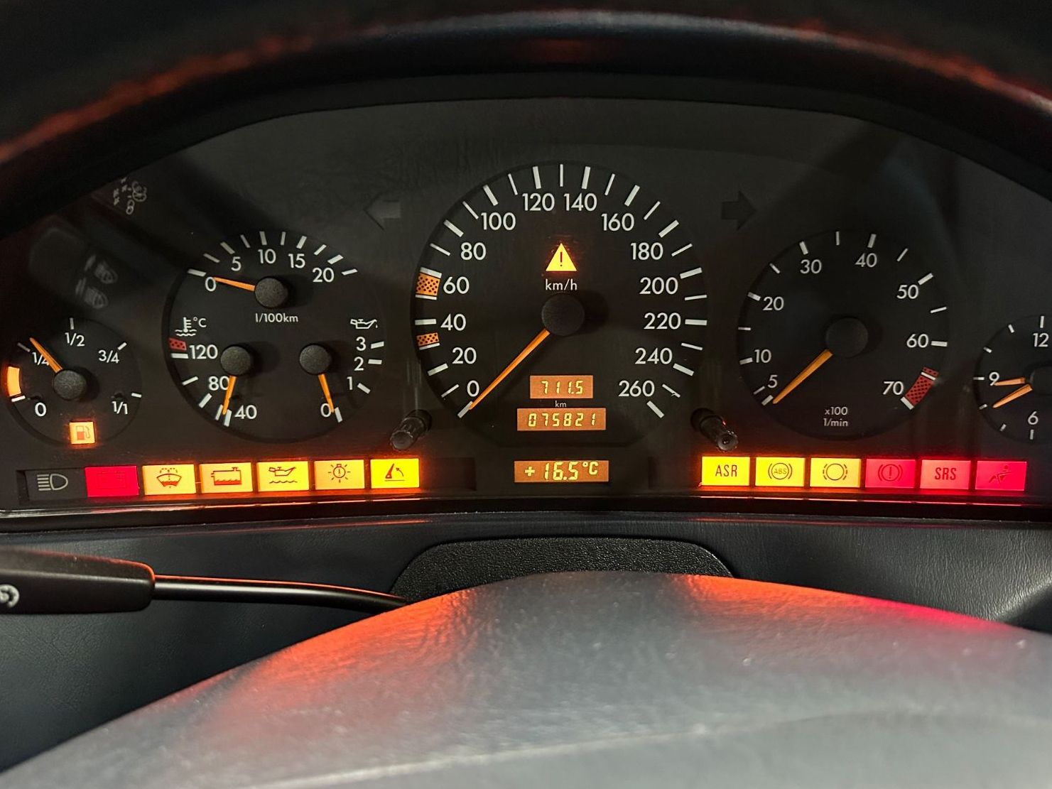 Fahrzeugabbildung Mercedes-Benz SL320 R129 BRD 100% 1.Lack MB Scheckheft orig km