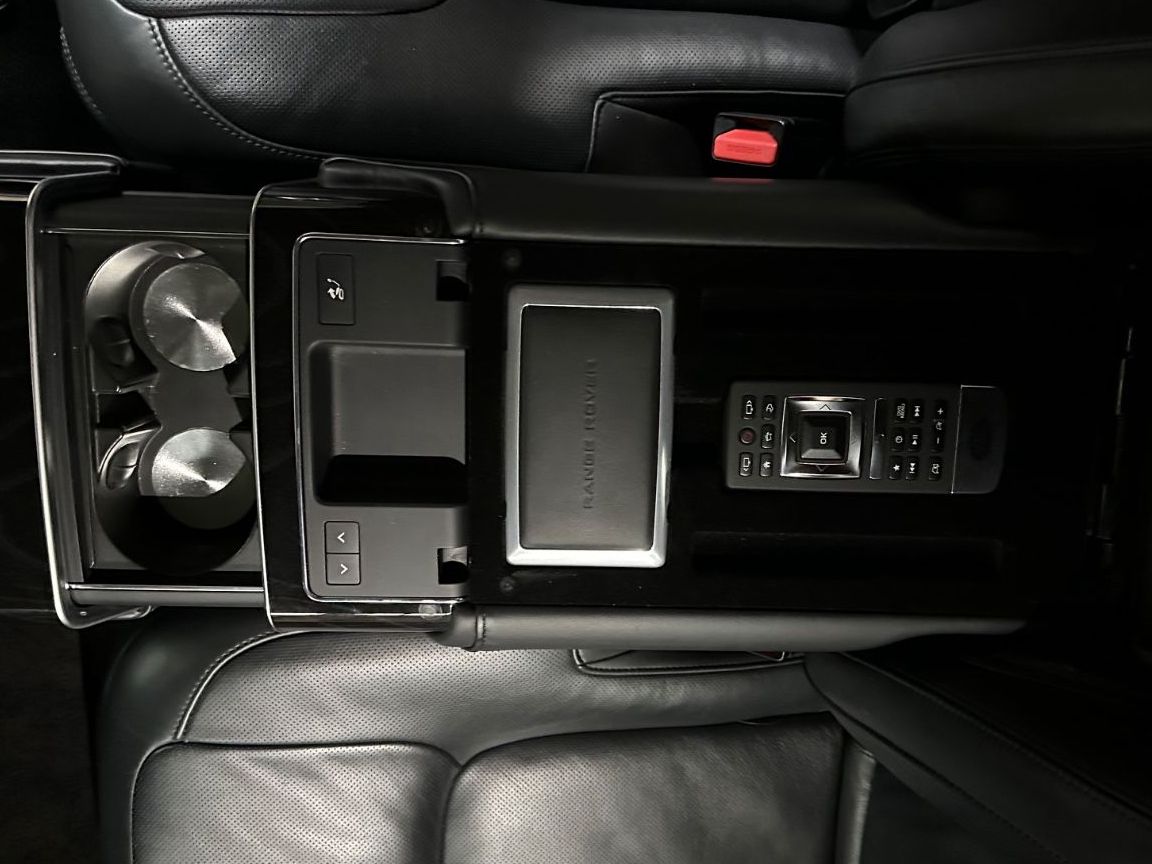 Fahrzeugabbildung Land Rover Range Rover SV Autobiography LWB LANG VOLL 1. Hd
