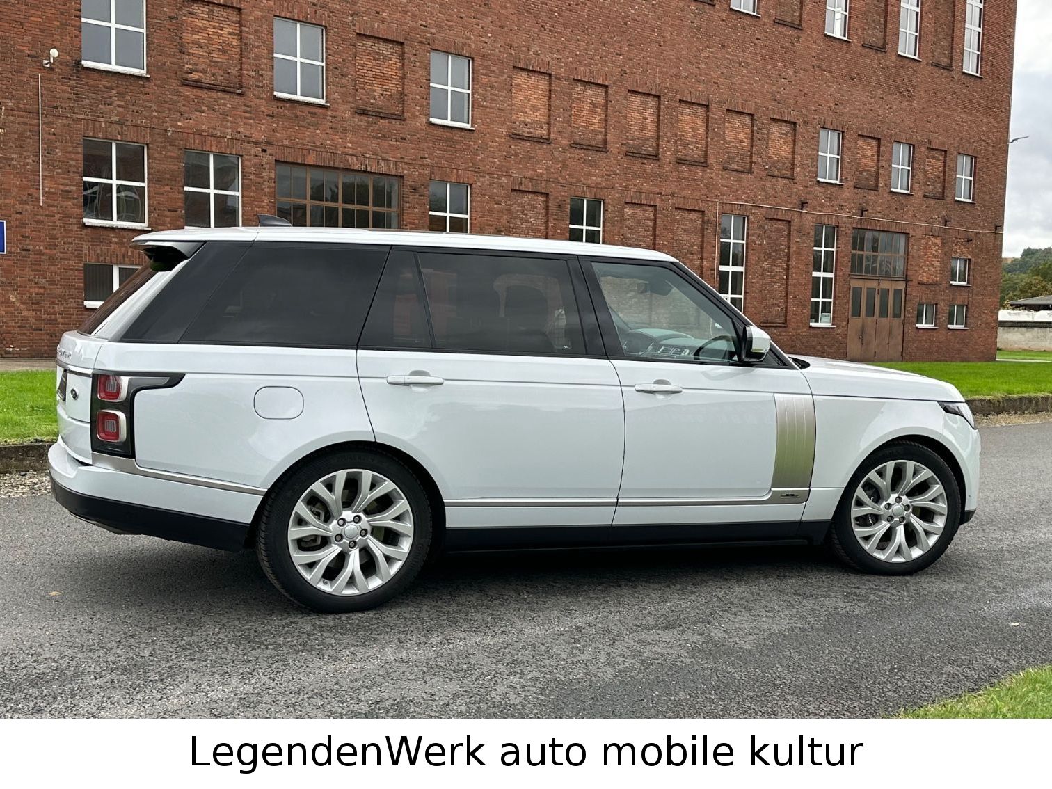 Fahrzeugabbildung Land Rover Range Rover SV Autobiography LWB LANG VOLL 1. Hd