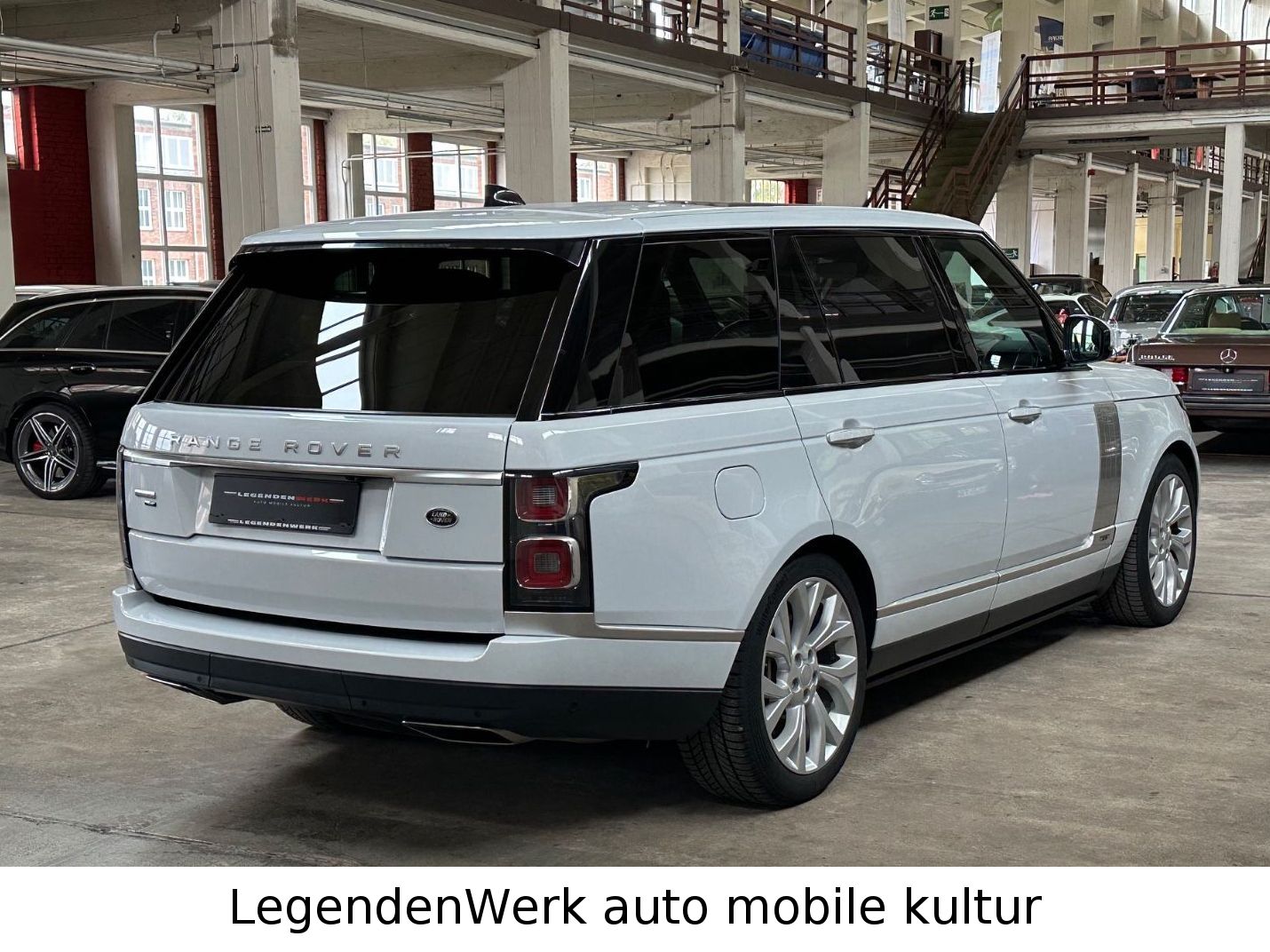 Fahrzeugabbildung Land Rover Range Rover SV Autobiography LWB LANG VOLL 1. Hd