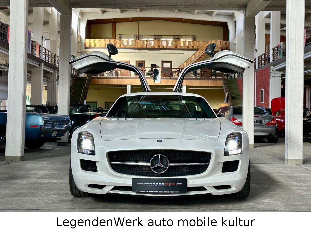 Fahrzeugabbildung Mercedes-Benz SLS AMG GT Coupe AMG Ride Control Bang & Olufsen