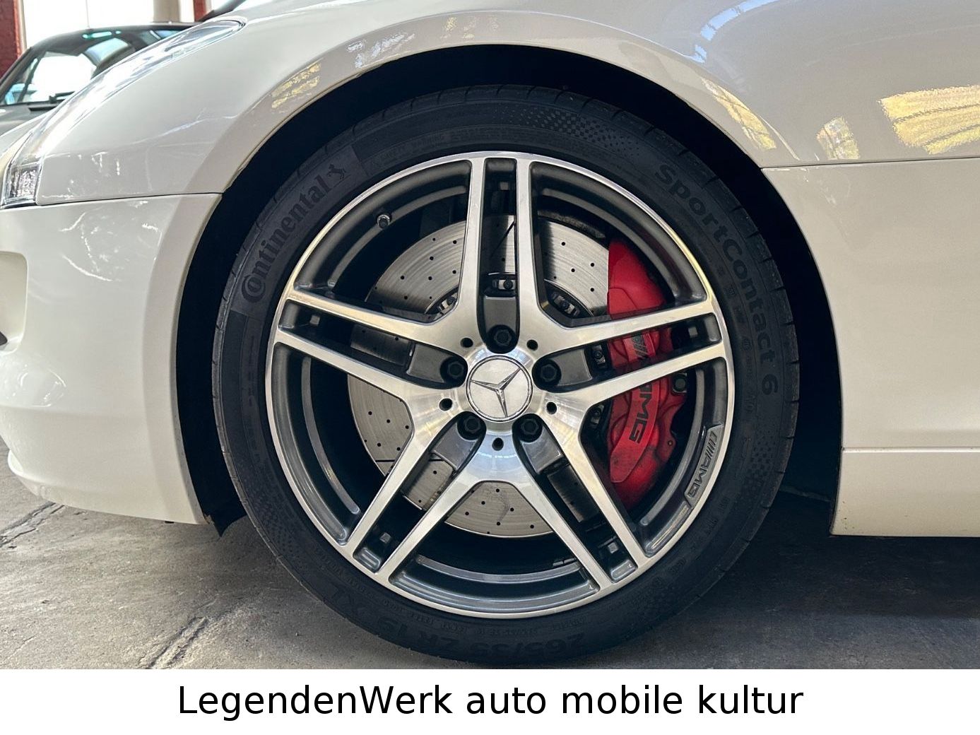 Fahrzeugabbildung Mercedes-Benz SLS AMG GT Coupe AMG Ride Control Bang & Olufsen