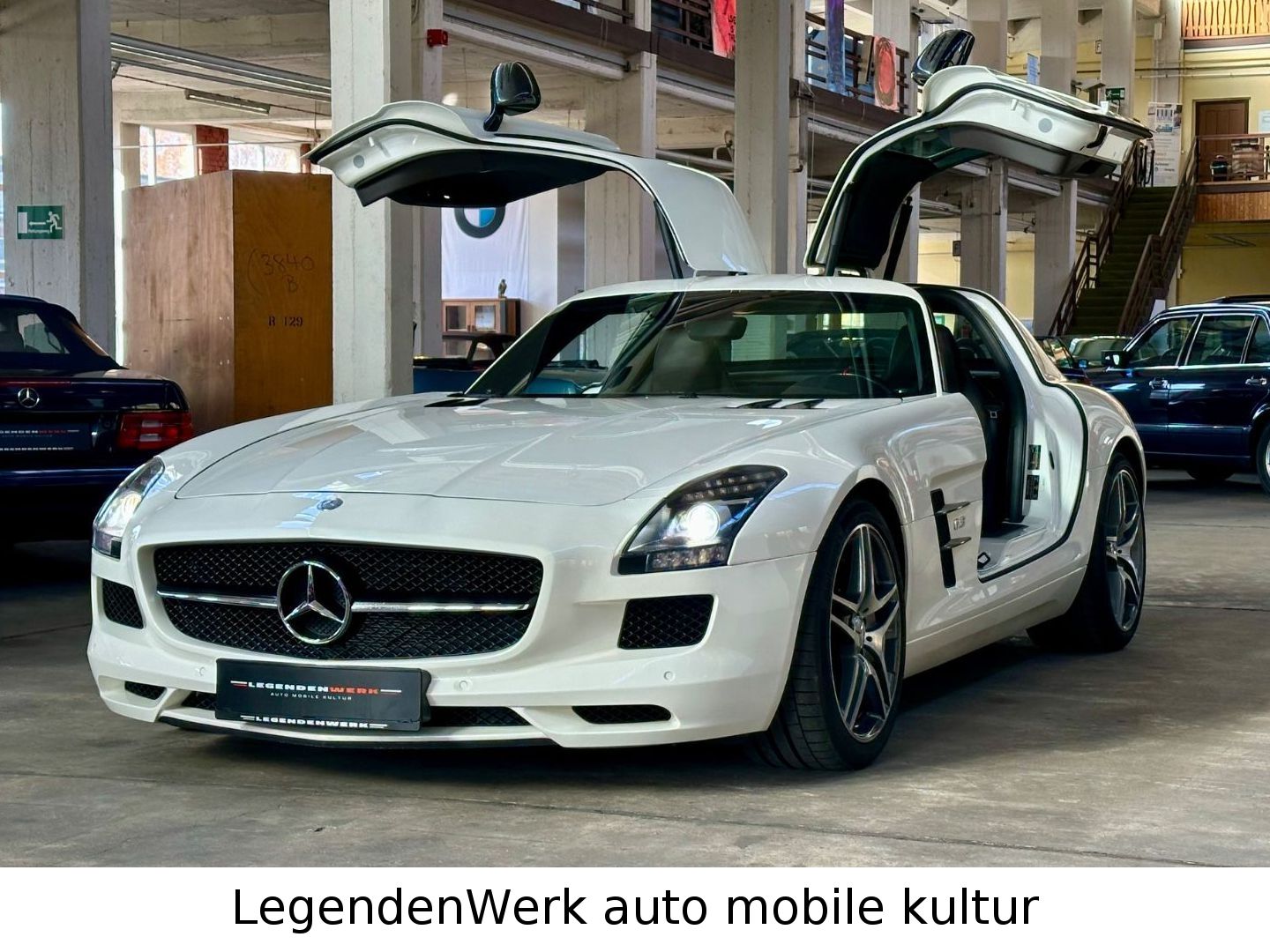 Fahrzeugabbildung Mercedes-Benz SLS AMG GT Coupe AMG Ride Control Bang & Olufsen