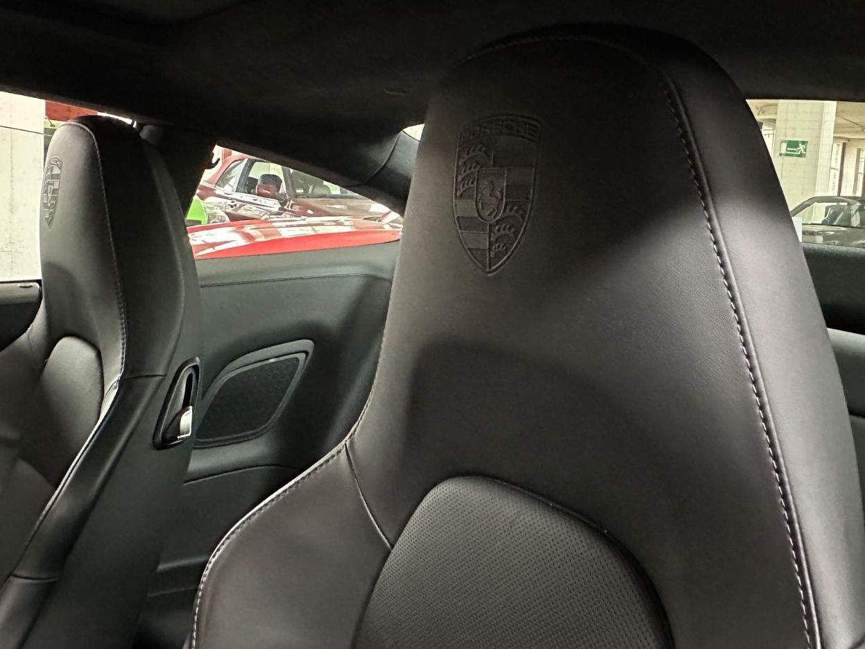 Fahrzeugabbildung Porsche 911 991 TURBO ex WALTER R. mit APPROVED 10 -2026